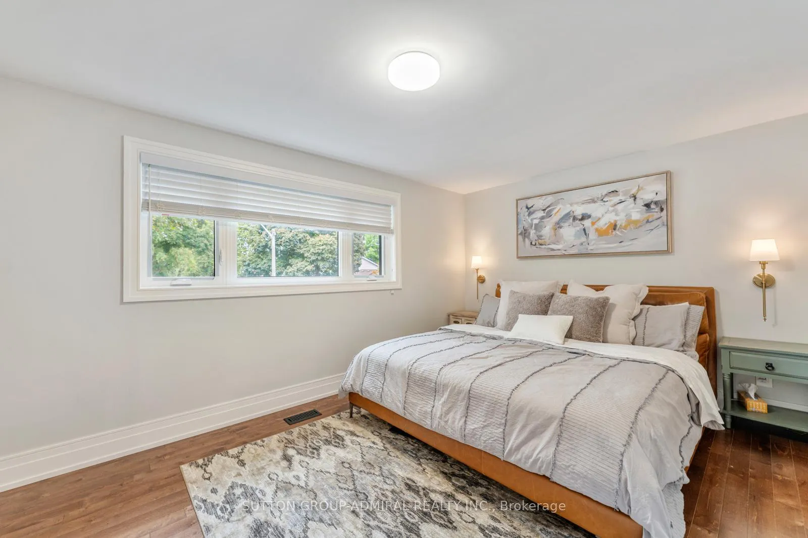 Photo 10 of 41 Waterford Drive, Etobicoke, Willowridge-Martingrove-Richview — HOMEH