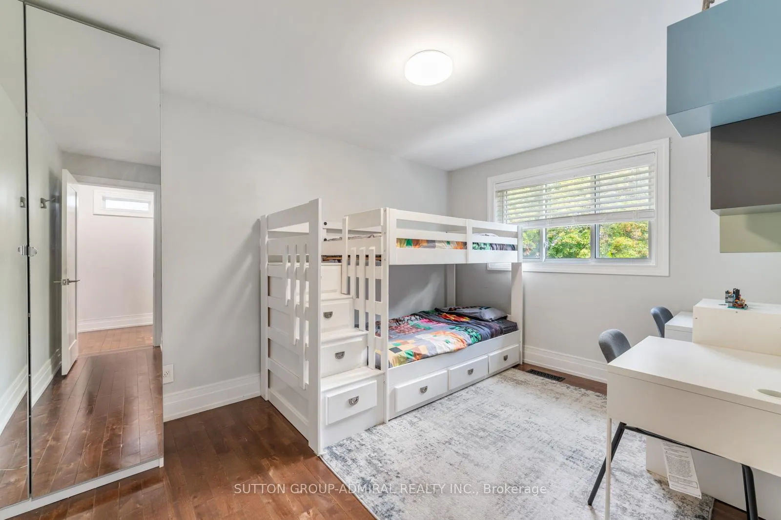 Photo 16 of 41 Waterford Drive, Etobicoke, Willowridge-Martingrove-Richview — HOMEH