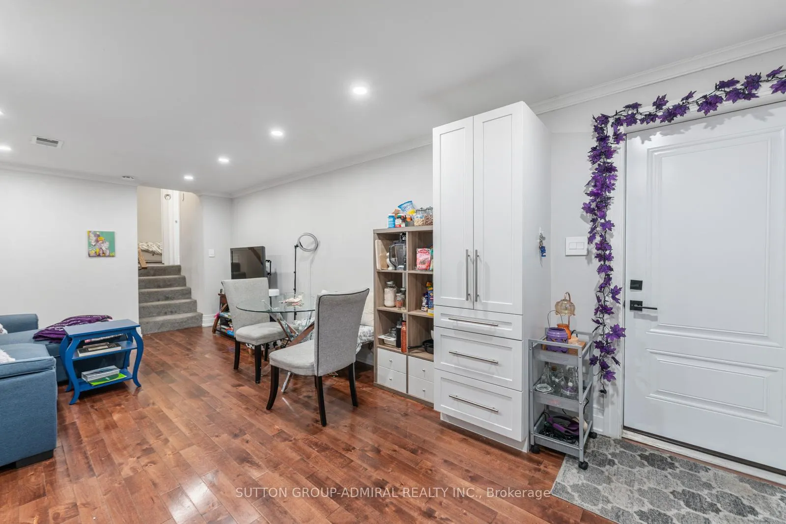 Photo 25 of 41 Waterford Drive, Etobicoke, Willowridge-Martingrove-Richview — HOMEH