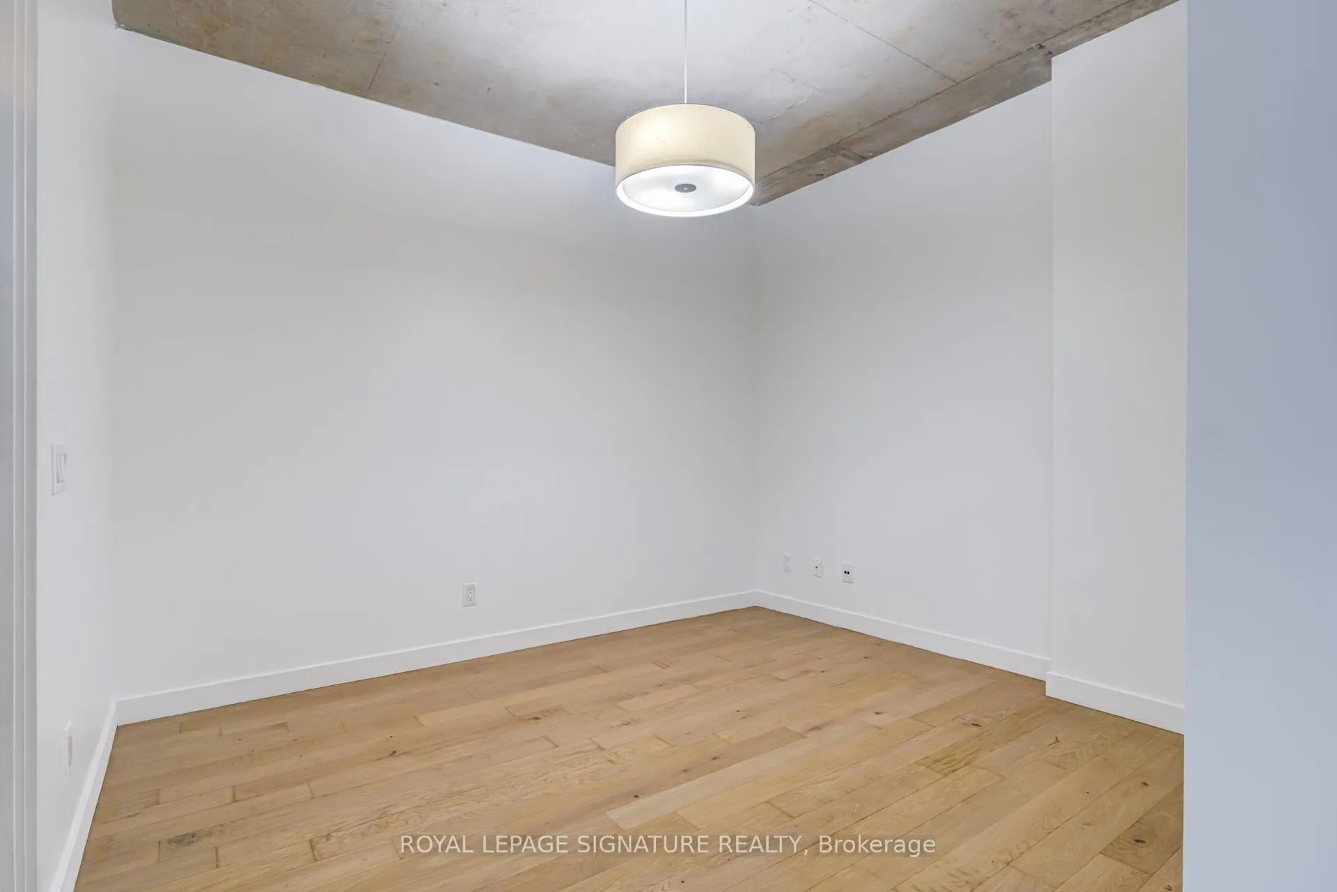 Photo 11 of Unit 717, 90 Broadview Avenue, Toronto, South Riverdale — HOMEH
