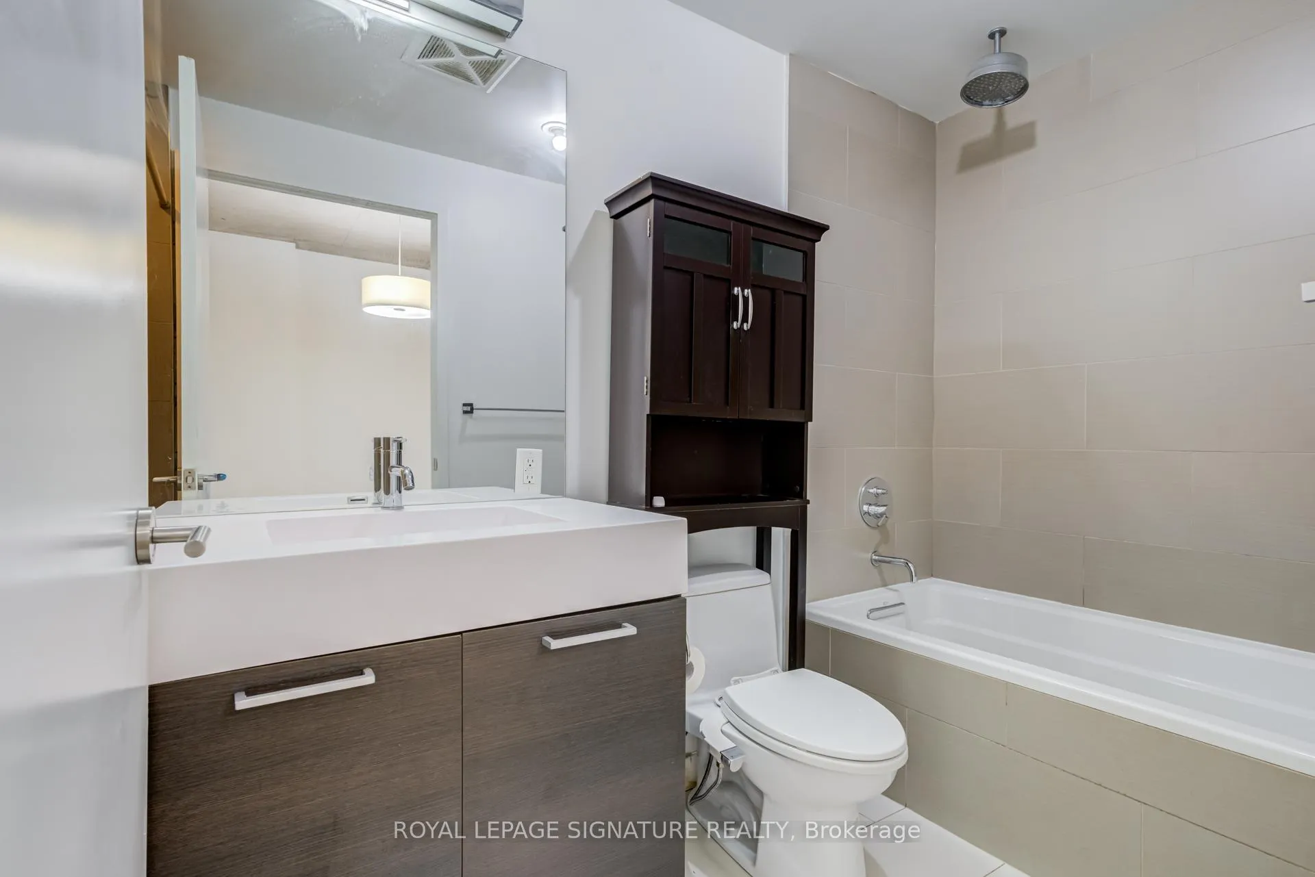 Photo 13 of Unit 717, 90 Broadview Avenue, Toronto, South Riverdale — HOMEH