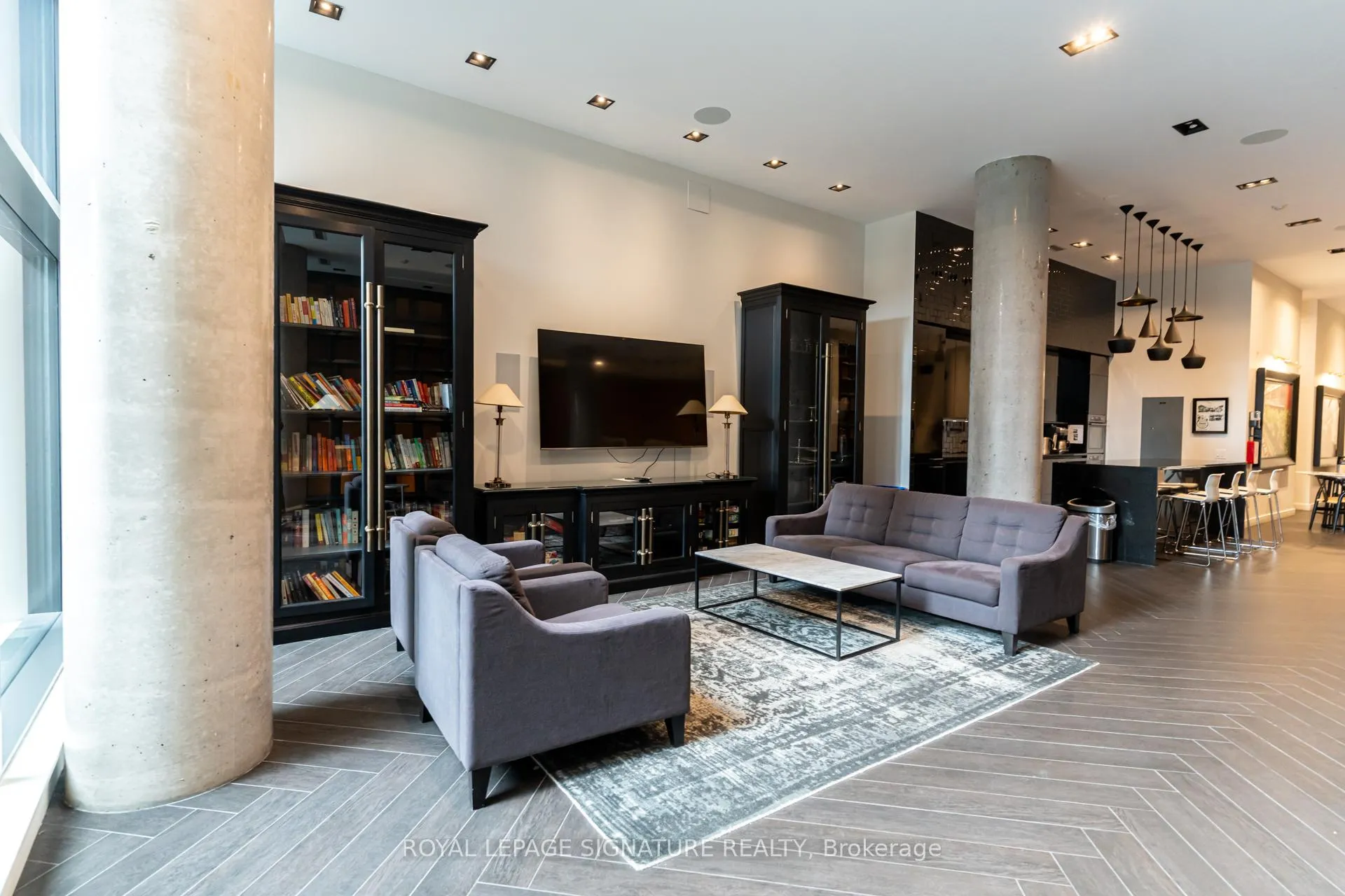 Photo 25 of Unit 717, 90 Broadview Avenue, Toronto, South Riverdale — HOMEH