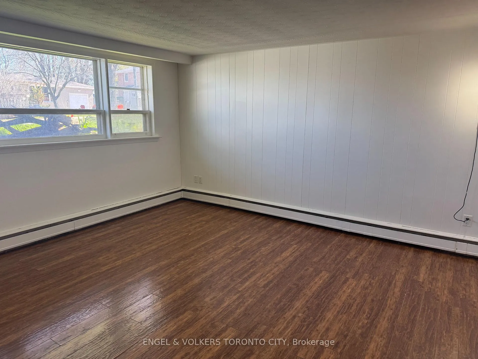 Photo 4 of Unit 1, 42 Rose Street, Barrie, Wellington — HOMEH