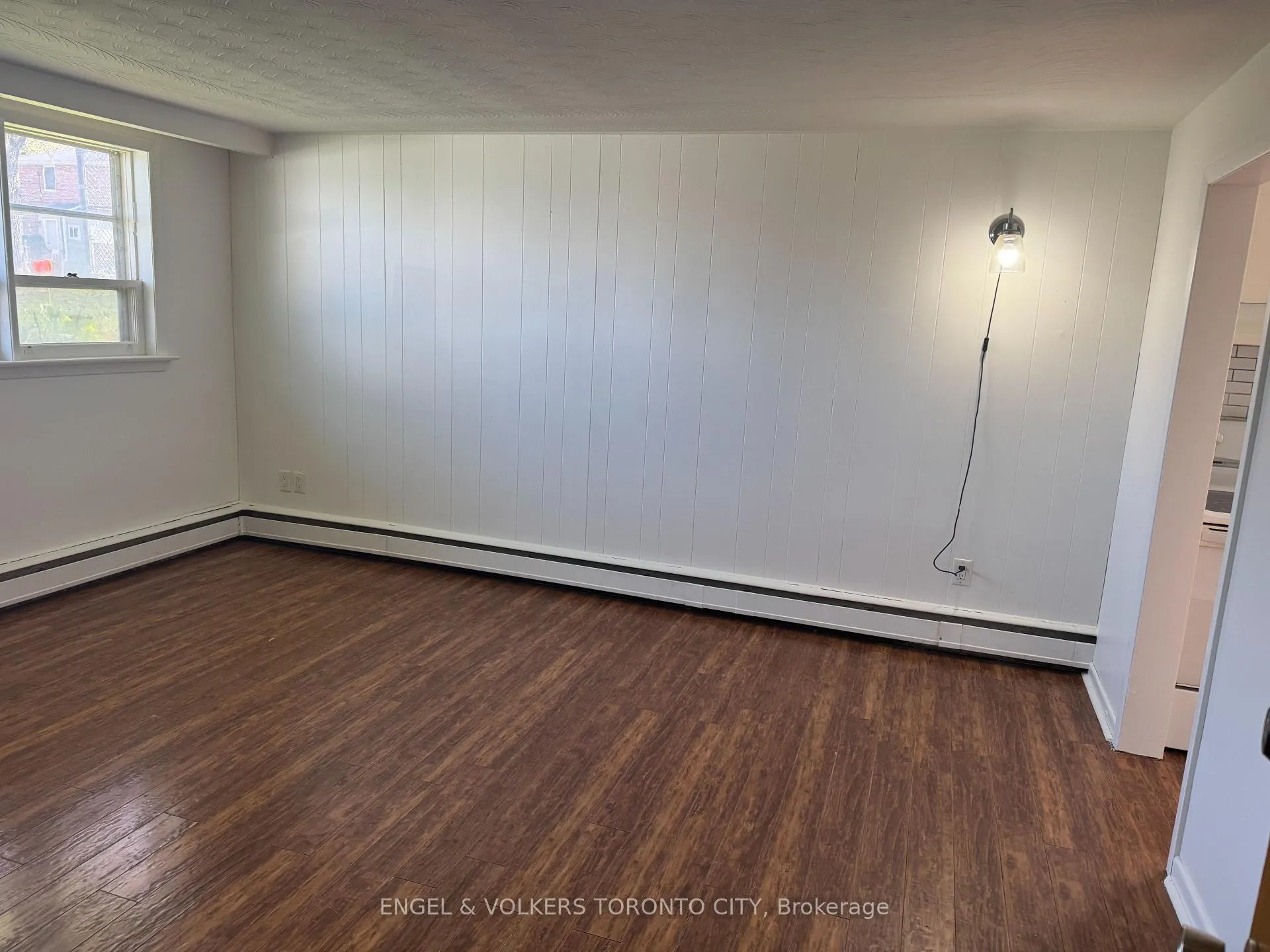 Photo 5 of Unit 1, 42 Rose Street, Barrie, Wellington — HOMEH