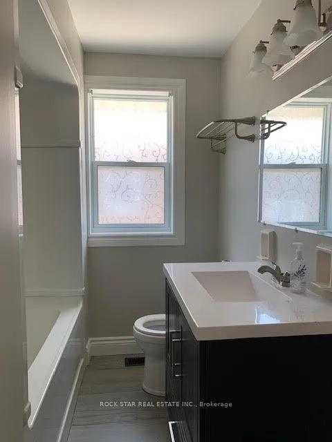 Photo 8 of Unit Main, 960 Dunsmure Road, Hamilton, Homeside — HOMEH