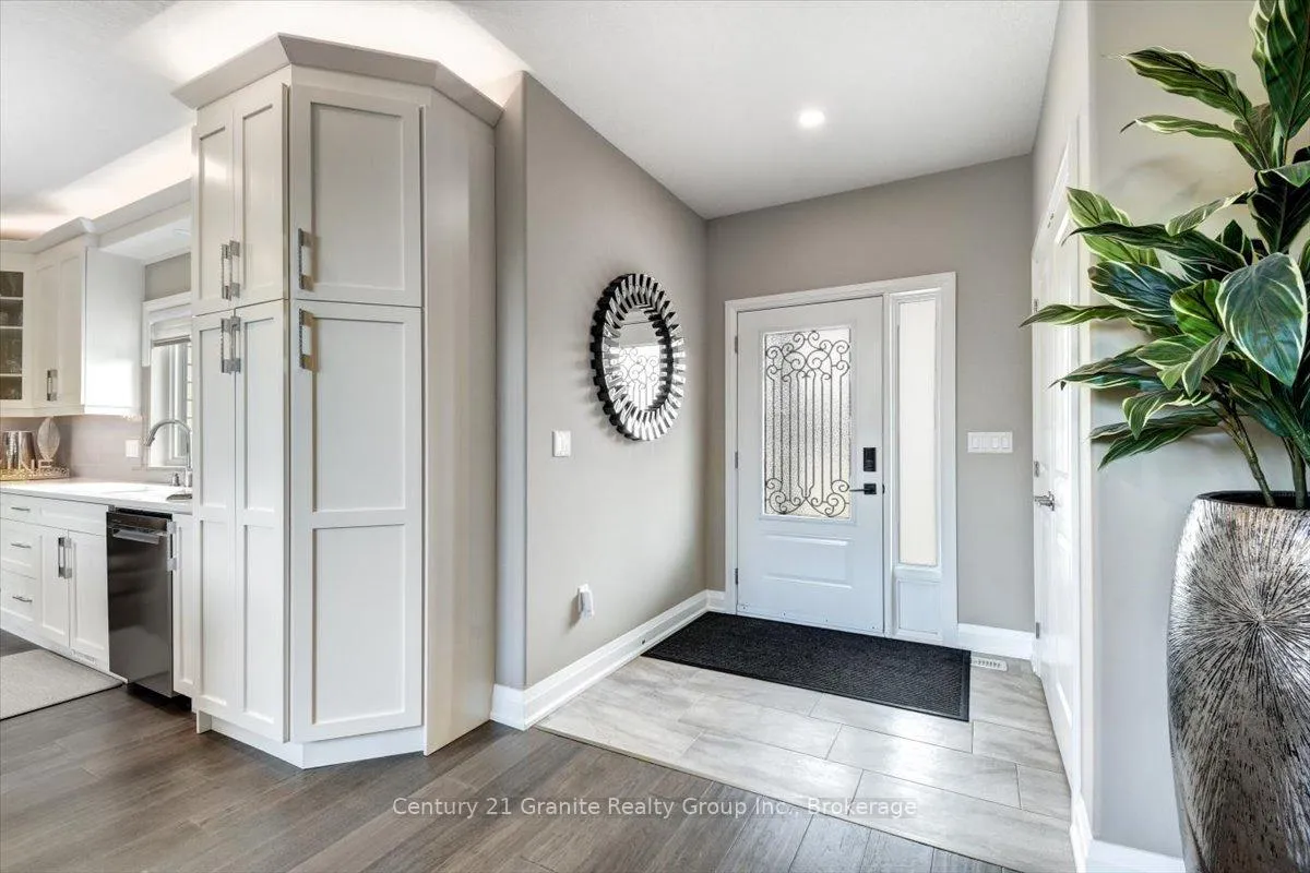 Photo 5 of 9 Bancroft Ridge Drive, Bancroft, Bancroft Ward — HOMEH
