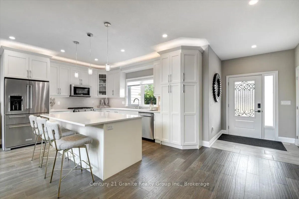 Photo 6 of 9 Bancroft Ridge Drive, Bancroft, Bancroft Ward — HOMEH