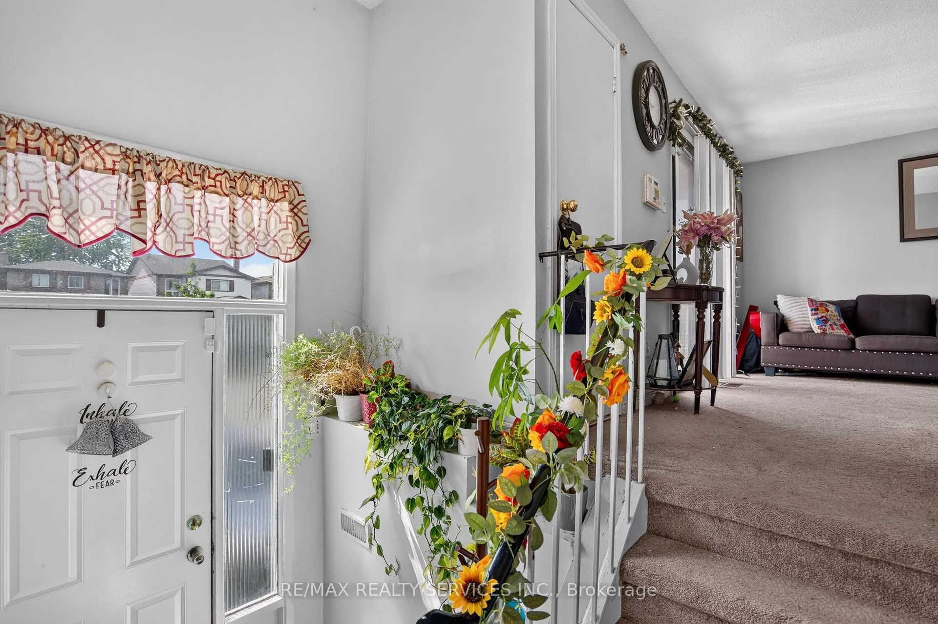 Photo 6 of 23 Dafoe Crescent, Brampton, Fletcher's West — HOMEH