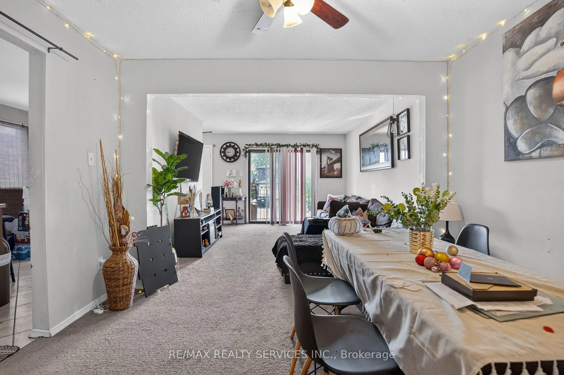 Photo 12 of 23 Dafoe Crescent, Brampton, Fletcher's West — HOMEH