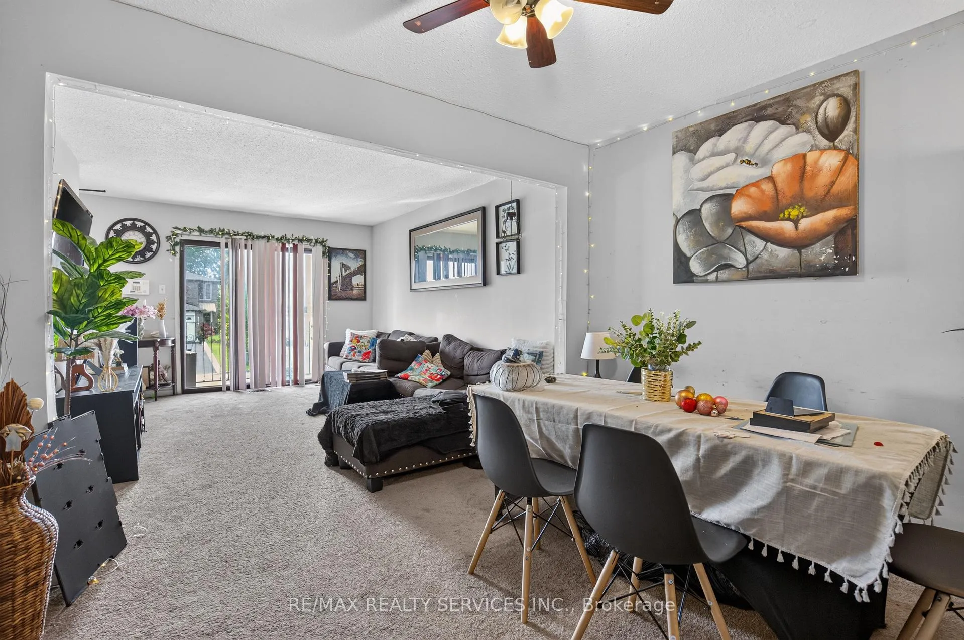 Photo 13 of 23 Dafoe Crescent, Brampton, Fletcher's West — HOMEH