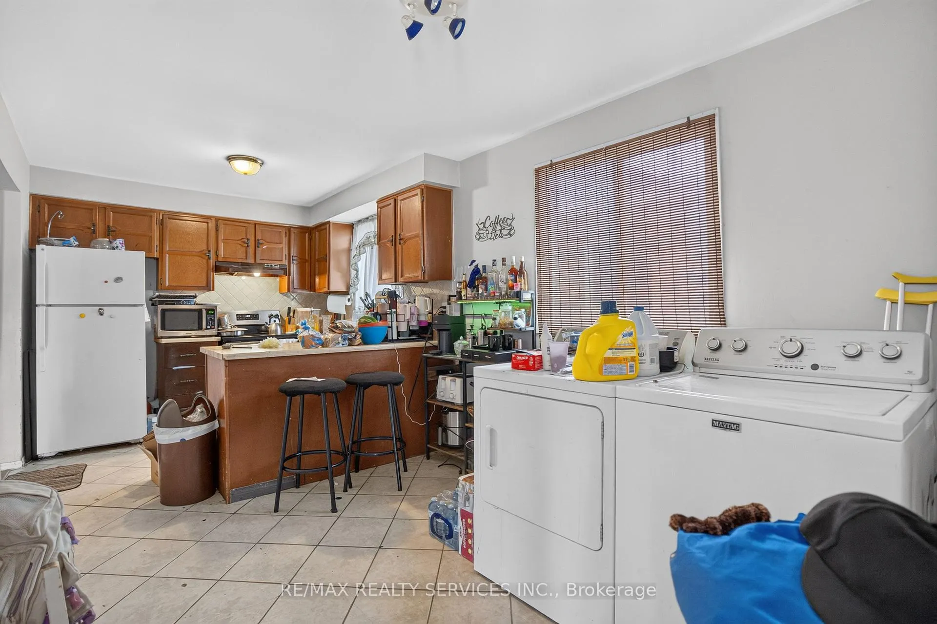 Photo 16 of 23 Dafoe Crescent, Brampton, Fletcher's West — HOMEH