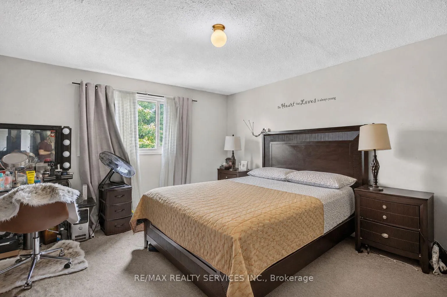 Photo 20 of 23 Dafoe Crescent, Brampton, Fletcher's West — HOMEH