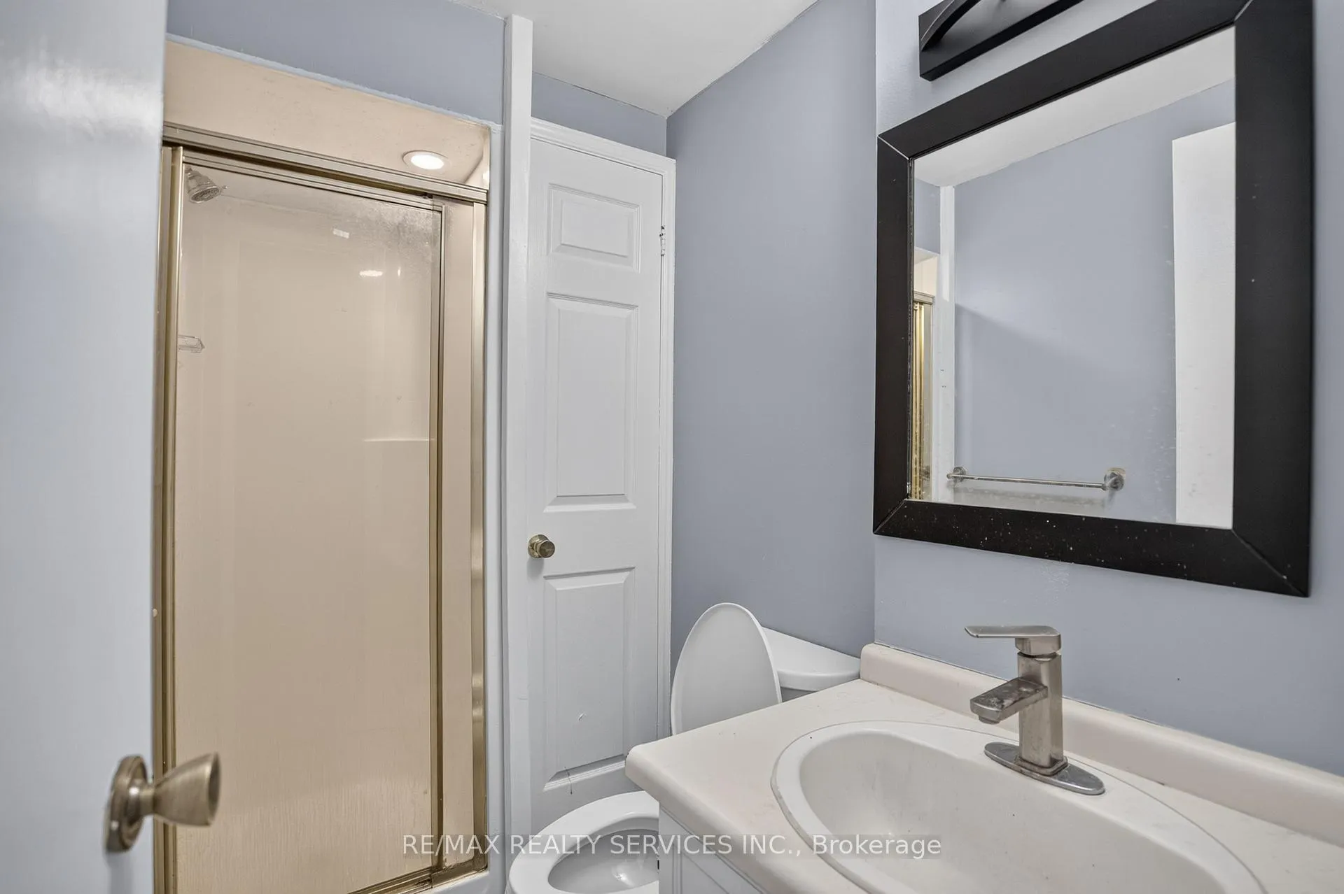 Photo 35 of 23 Dafoe Crescent, Brampton, Fletcher's West — HOMEH