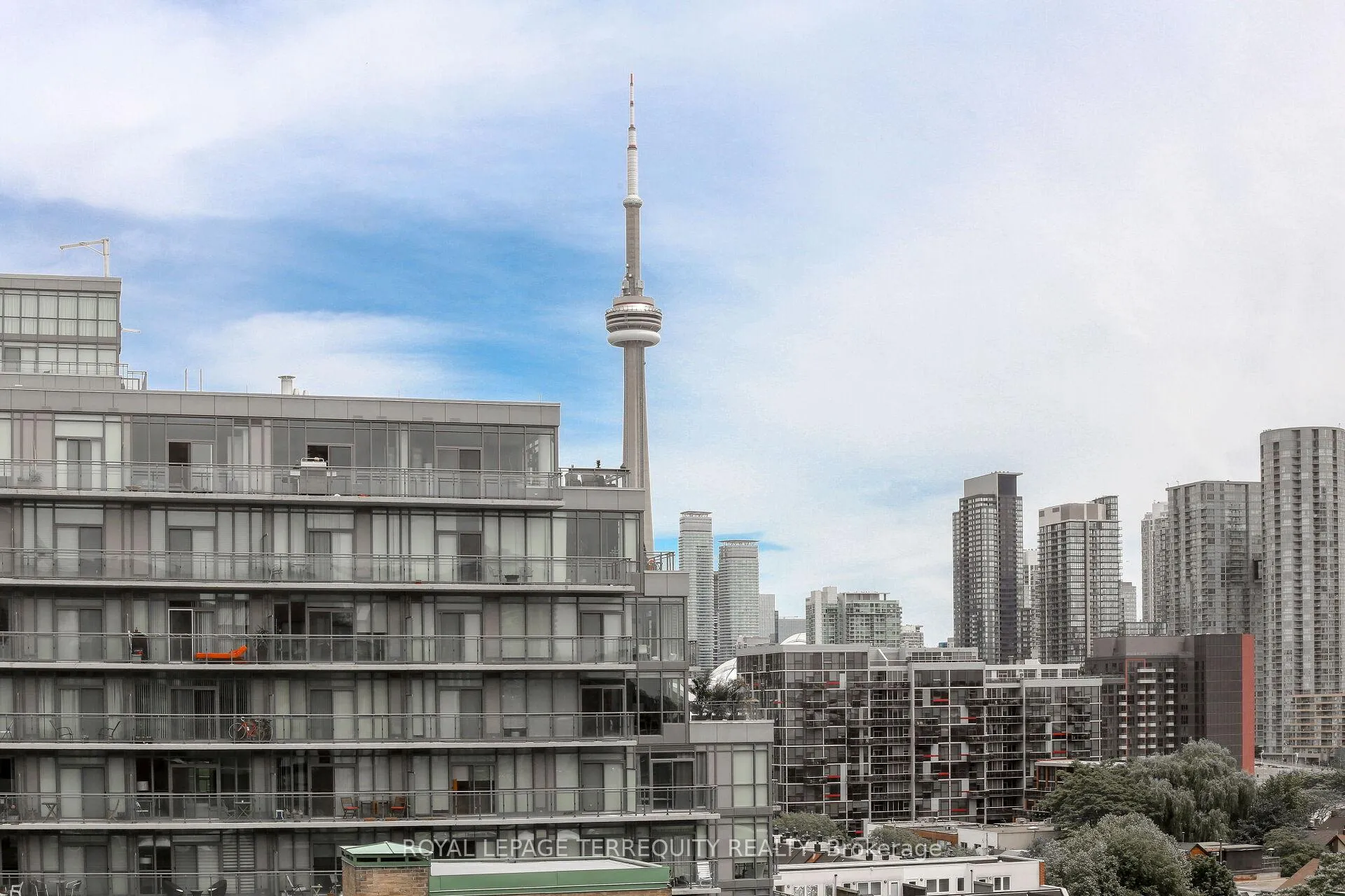 Photo 31 of Unit #1018, 801 King Street W, Toronto, Niagara — HOMEH