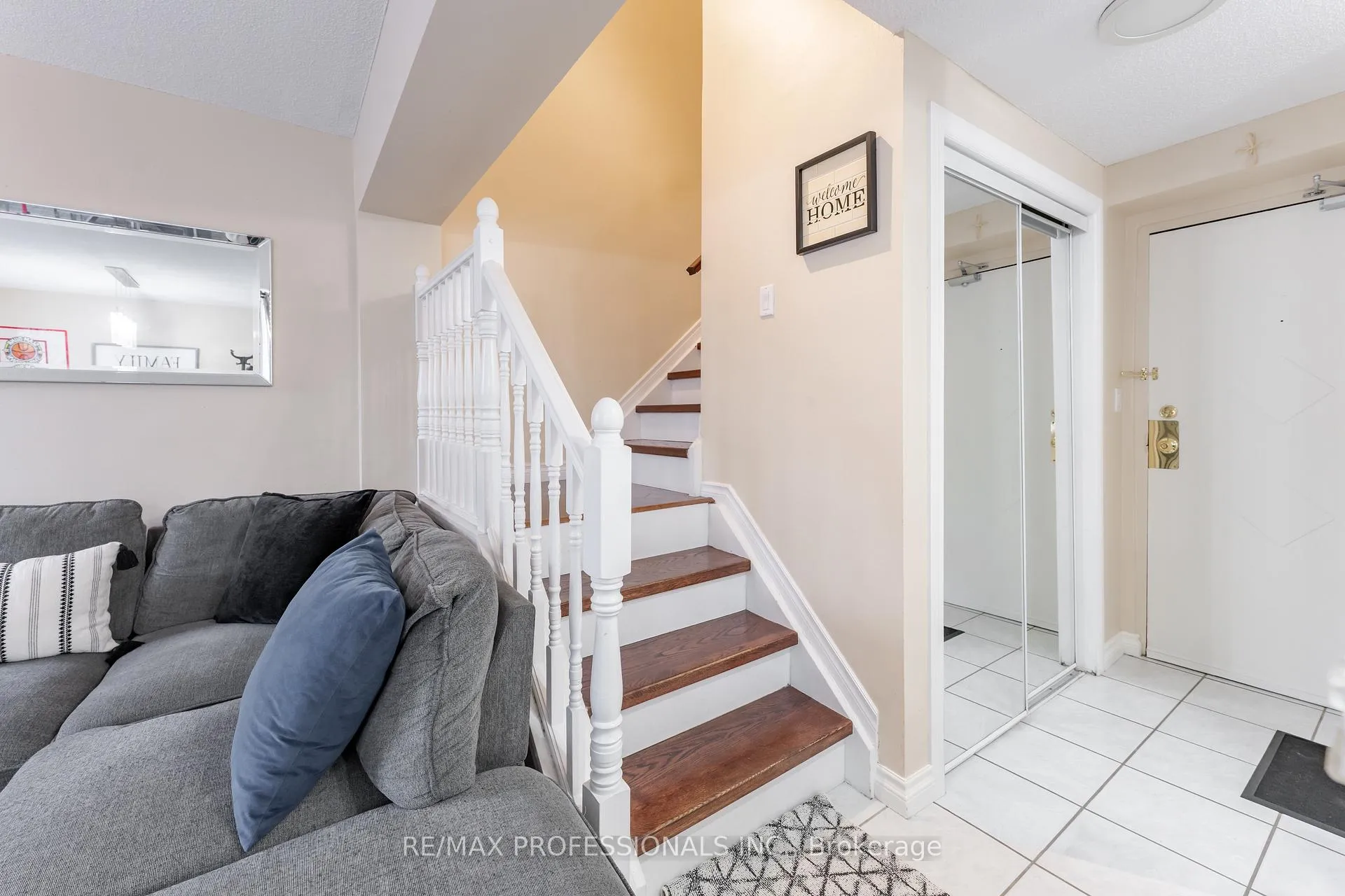Photo 3 of Unit 111, 75 Glenburn Court, Hamilton, Riverdale — HOMEH