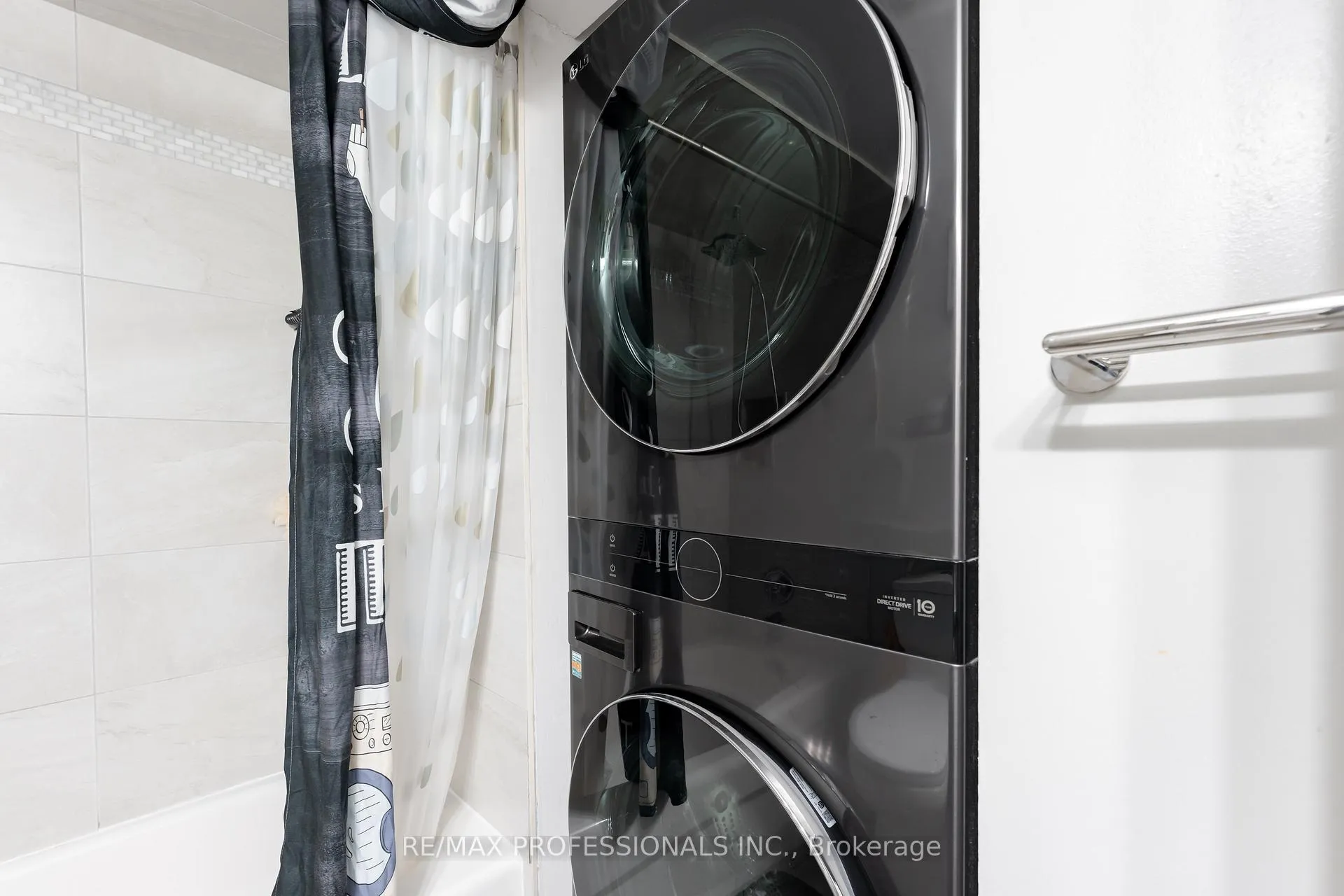 Photo 23 of Unit 111, 75 Glenburn Court, Hamilton, Riverdale — HOMEH