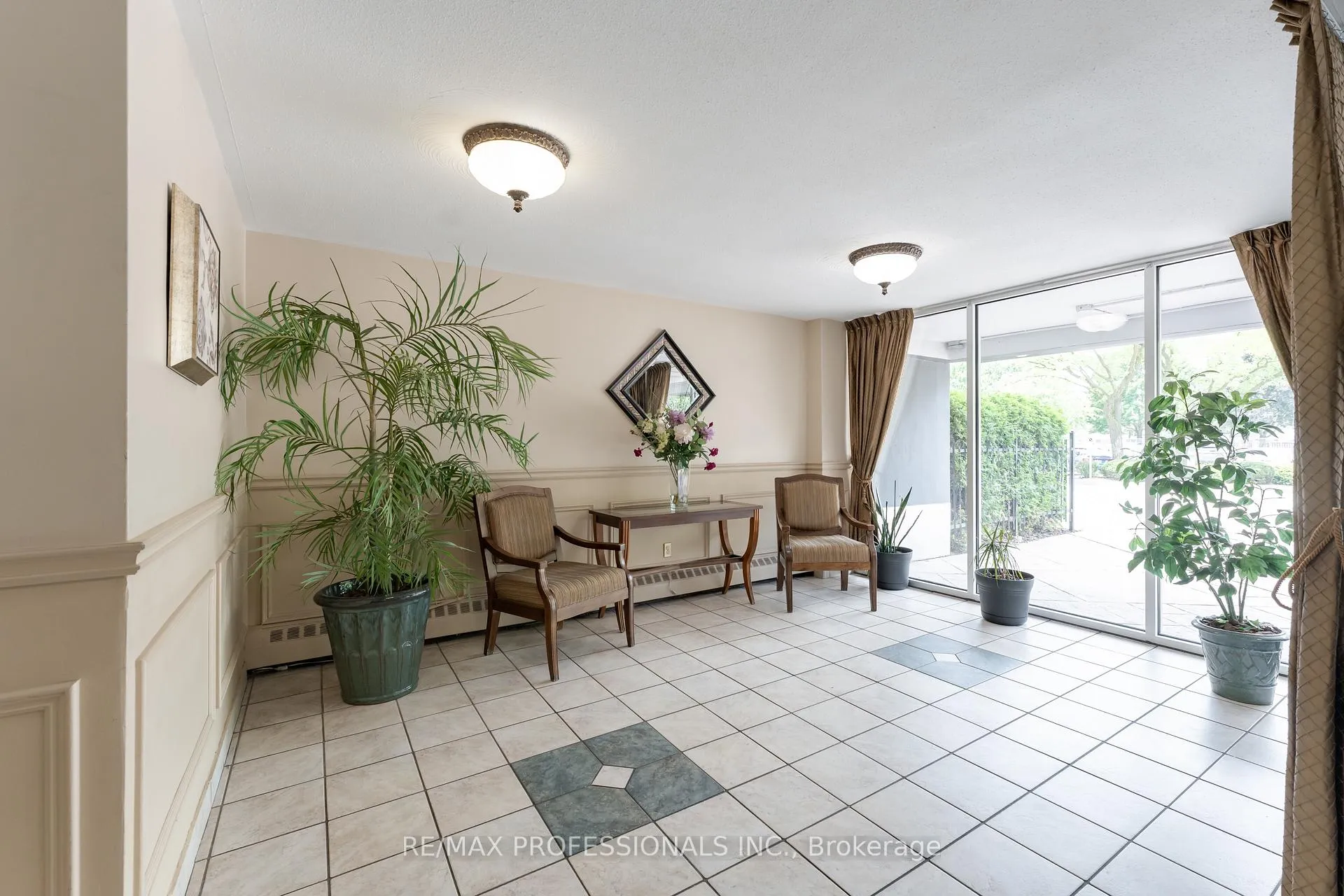 Photo 32 of Unit 111, 75 Glenburn Court, Hamilton, Riverdale — HOMEH