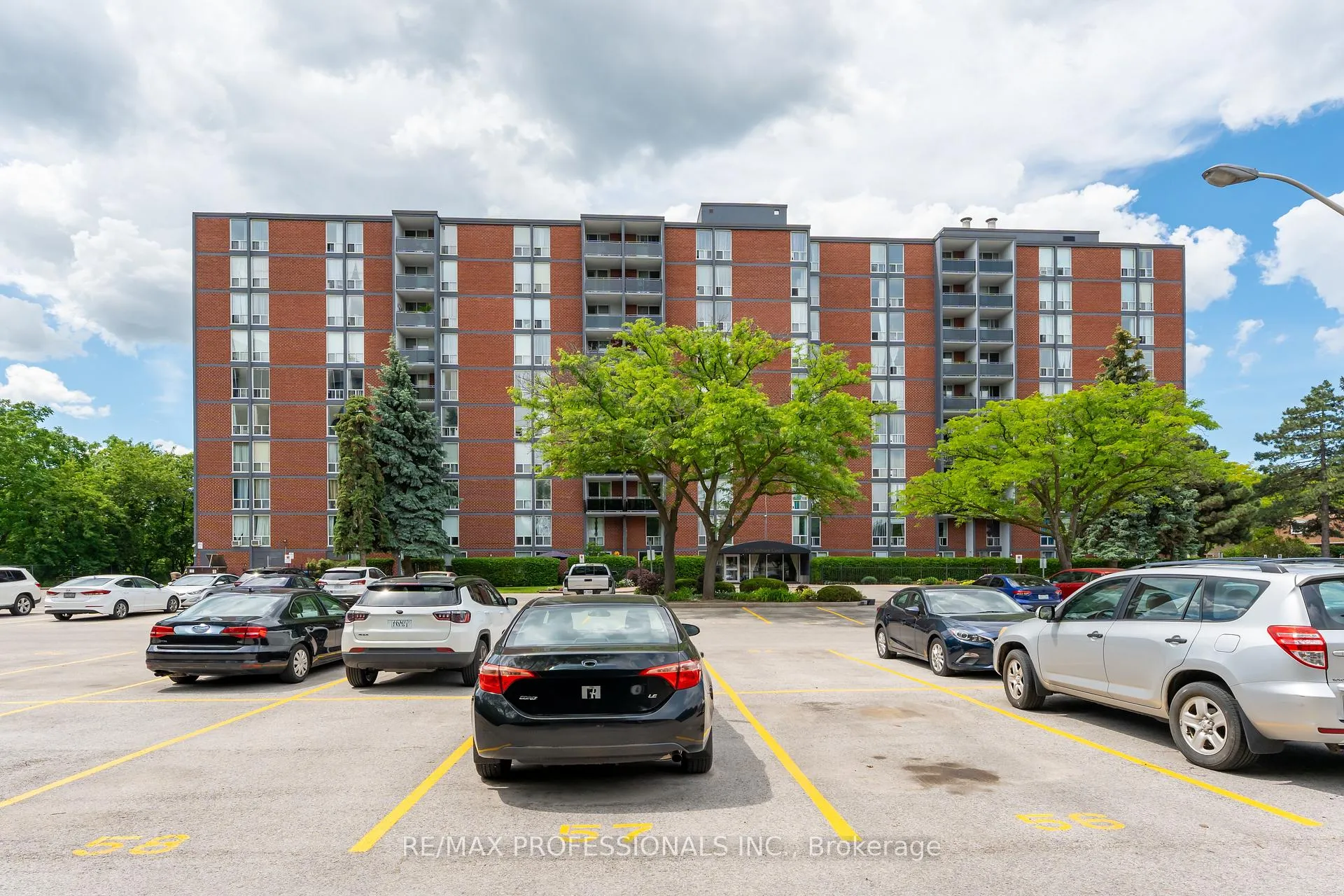 Photo 34 of Unit 111, 75 Glenburn Court, Hamilton, Riverdale — HOMEH