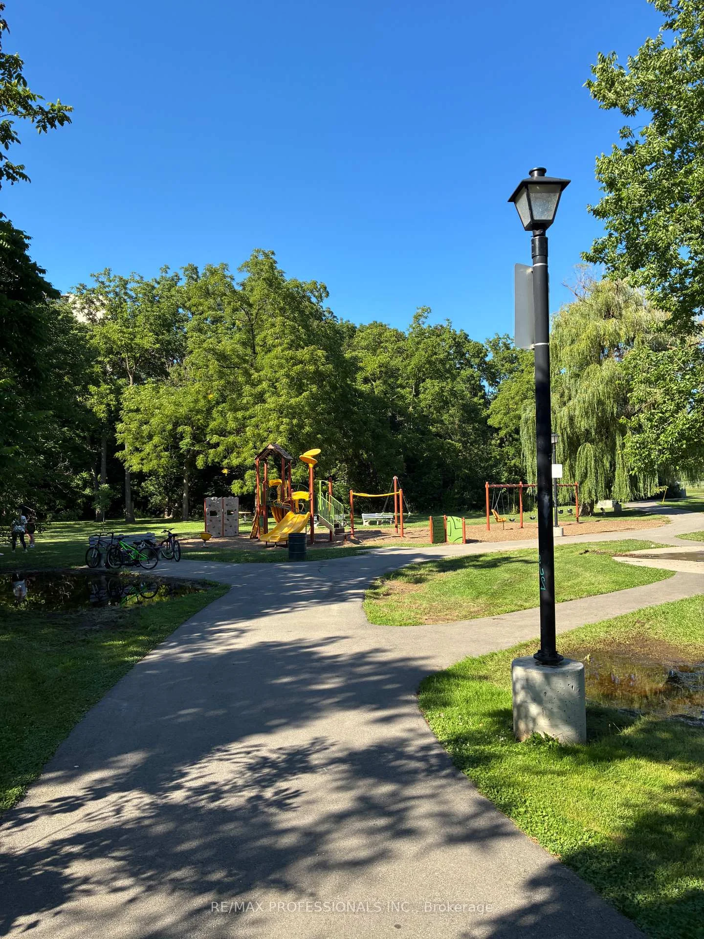 Photo 42 of Unit 111, 75 Glenburn Court, Hamilton, Riverdale — HOMEH