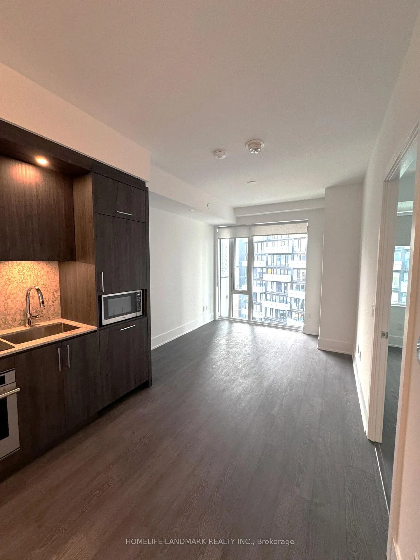 Photo 5 of Unit 1309, 470 Front Street W, Toronto, Waterfront Communities — HOMEH