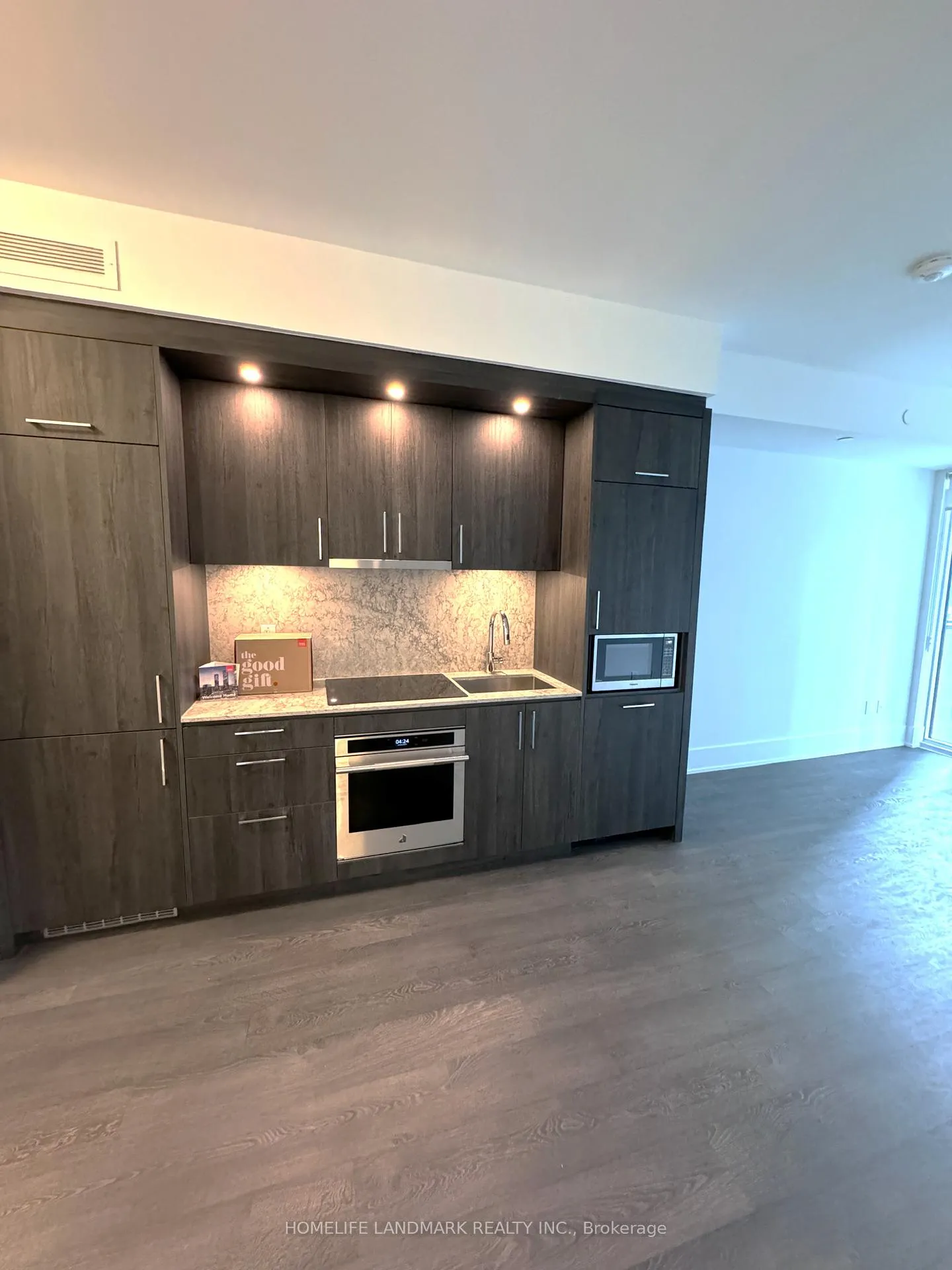Photo 7 of Unit 1309, 470 Front Street W, Toronto, Waterfront Communities — HOMEH