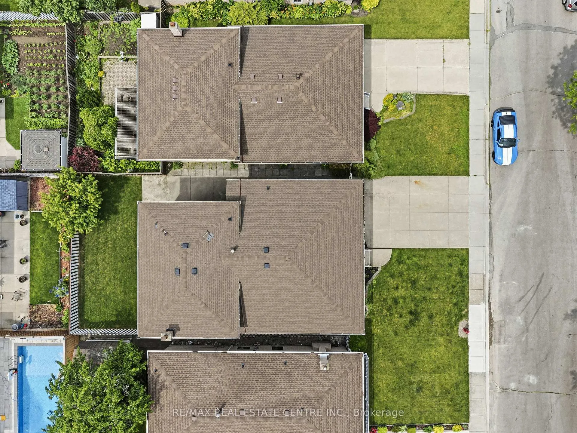 Photo 39 of 102 Markson Crescent, Hamilton, Lisgar — HOMEH