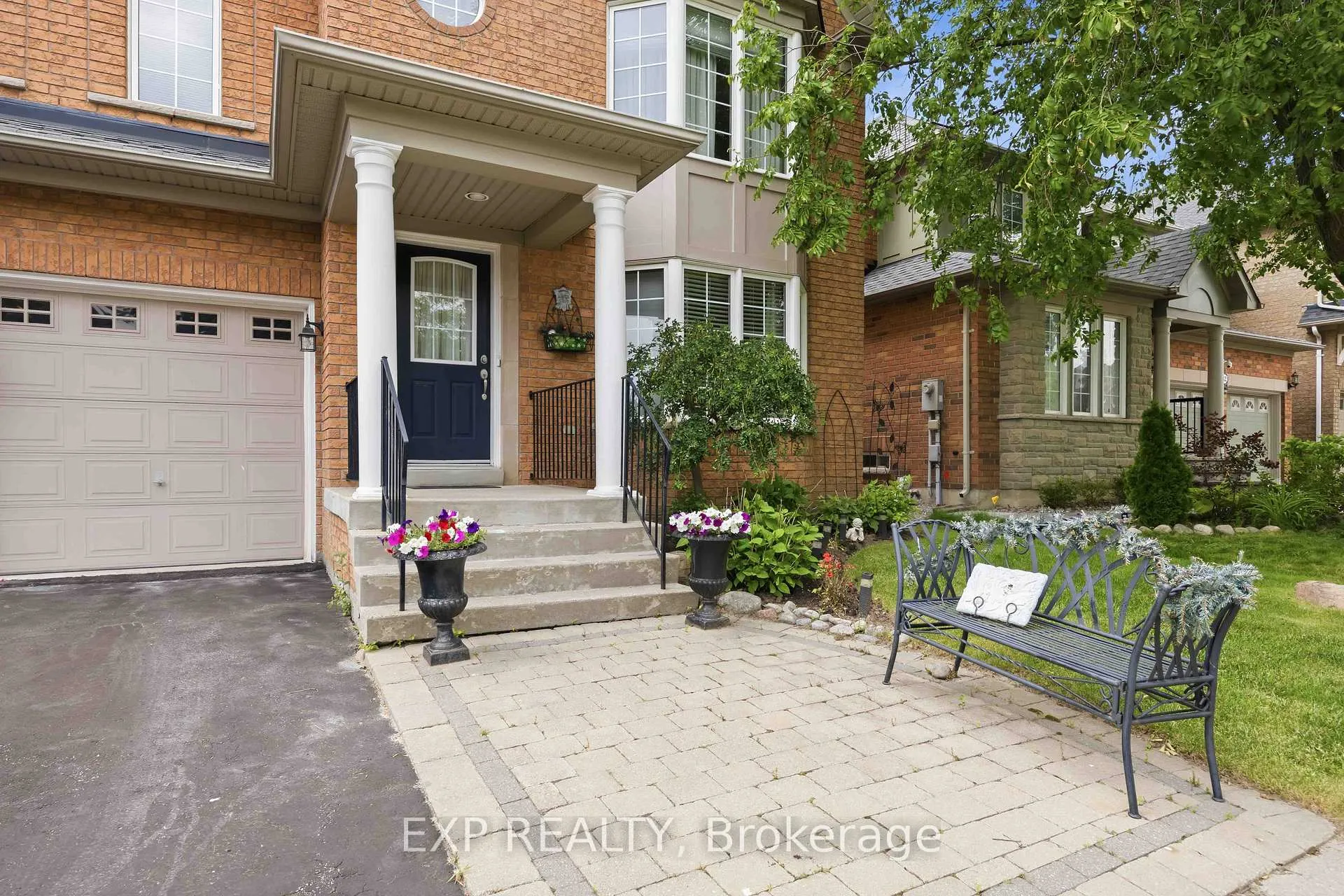 Photo 4 of 30 Rollinghill Road, Richmond Hill, Jefferson — HOMEH