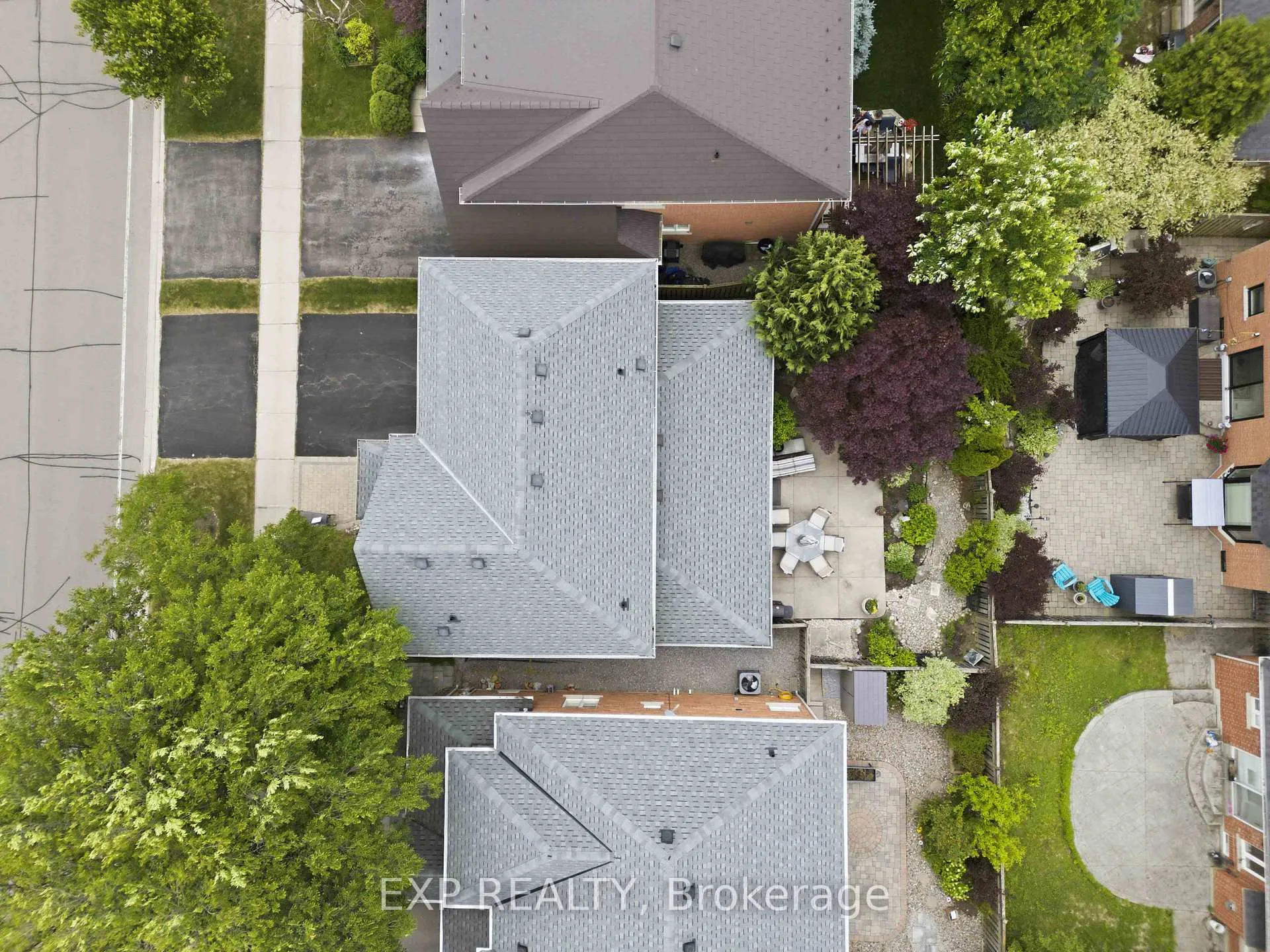 Photo 46 of 30 Rollinghill Road, Richmond Hill, Jefferson — HOMEH