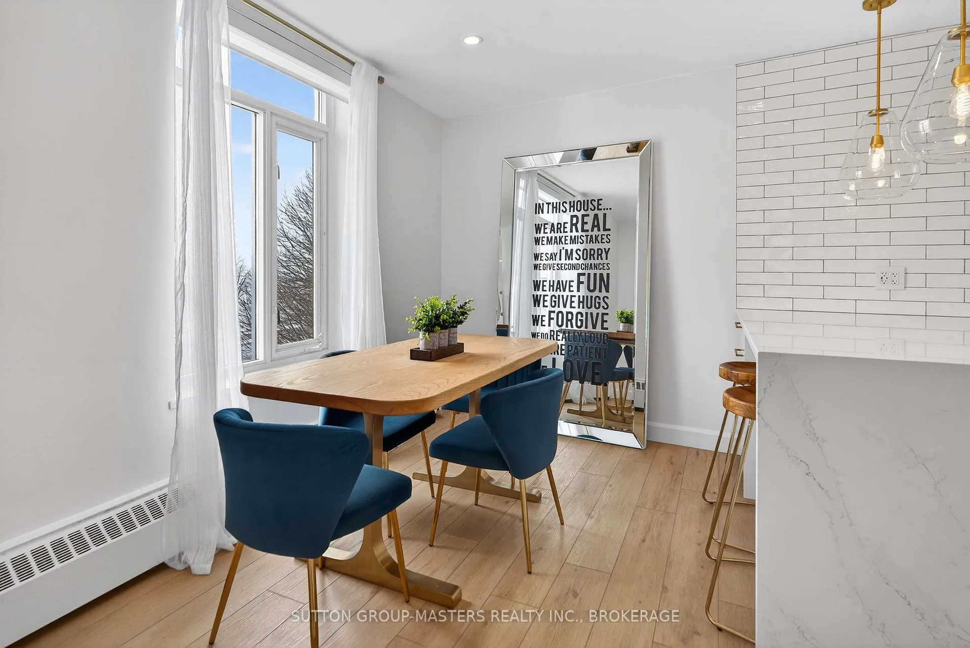 Photo 10 of Unit 401, 1 Mowat Avenue, Kingston, Central City West — HOMEH