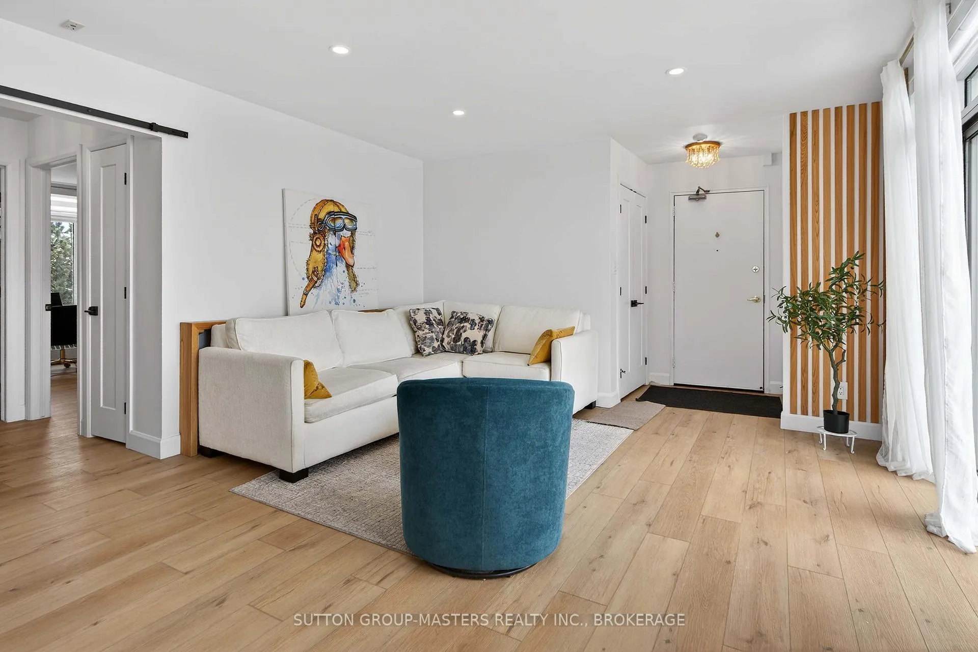 Photo 14 of Unit 401, 1 Mowat Avenue, Kingston, Central City West — HOMEH