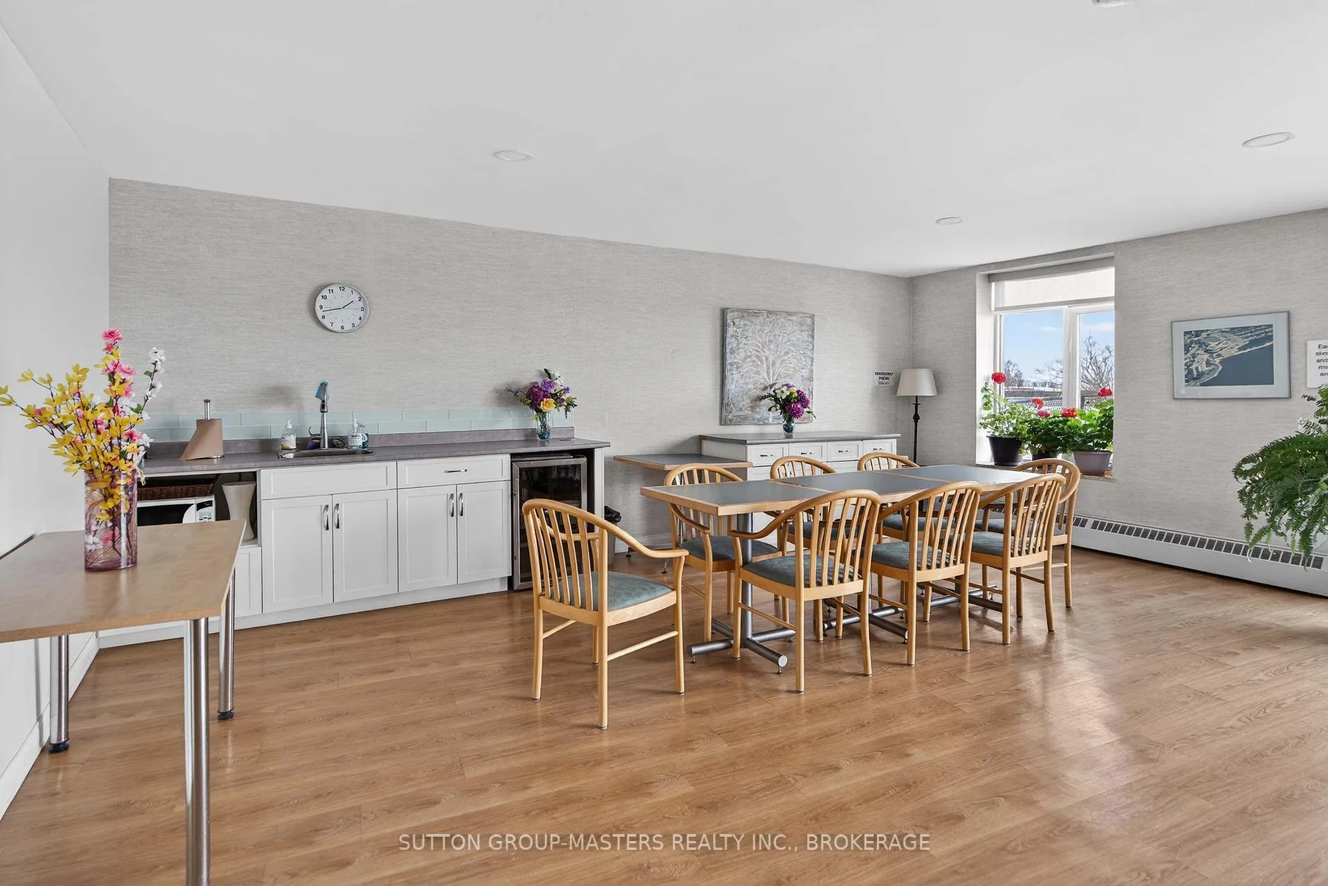 Photo 29 of Unit 401, 1 Mowat Avenue, Kingston, Central City West — HOMEH