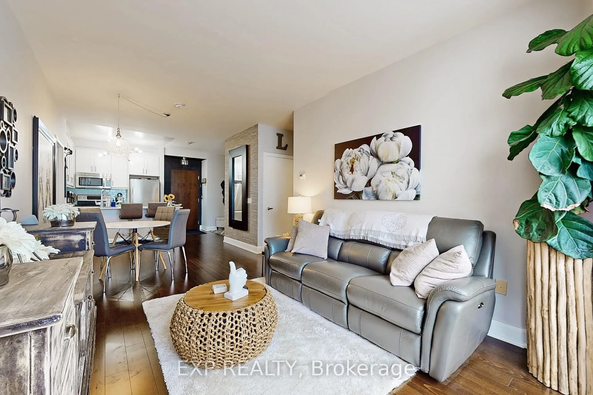 Photo 8 of Unit 201, 2470 Prince Michael Drive, Oakville, Joshua Creek — HOMEH
