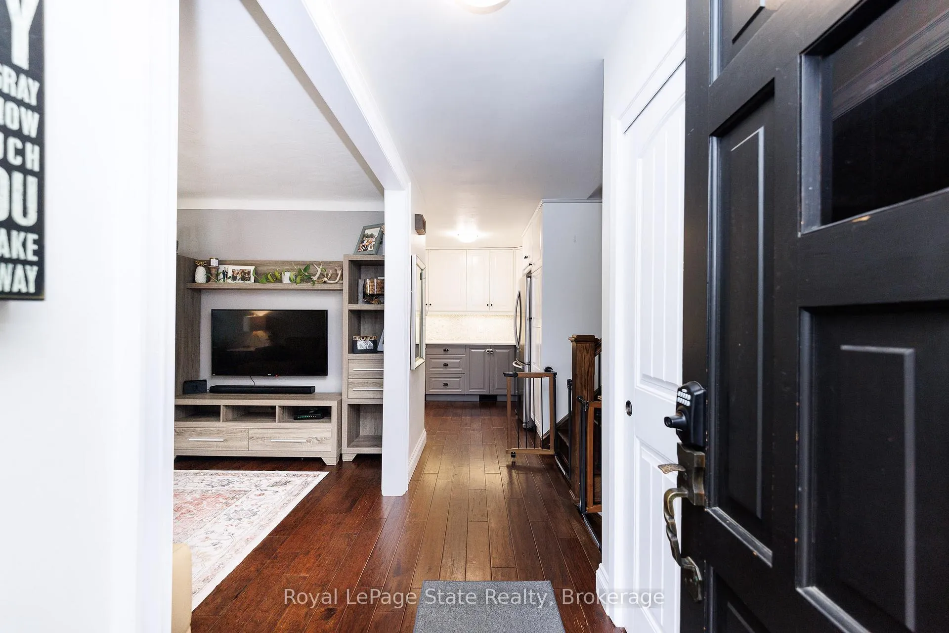 Photo 5 of 5070 Silver Birch Lane, Lincoln, Beamsville — HOMEH