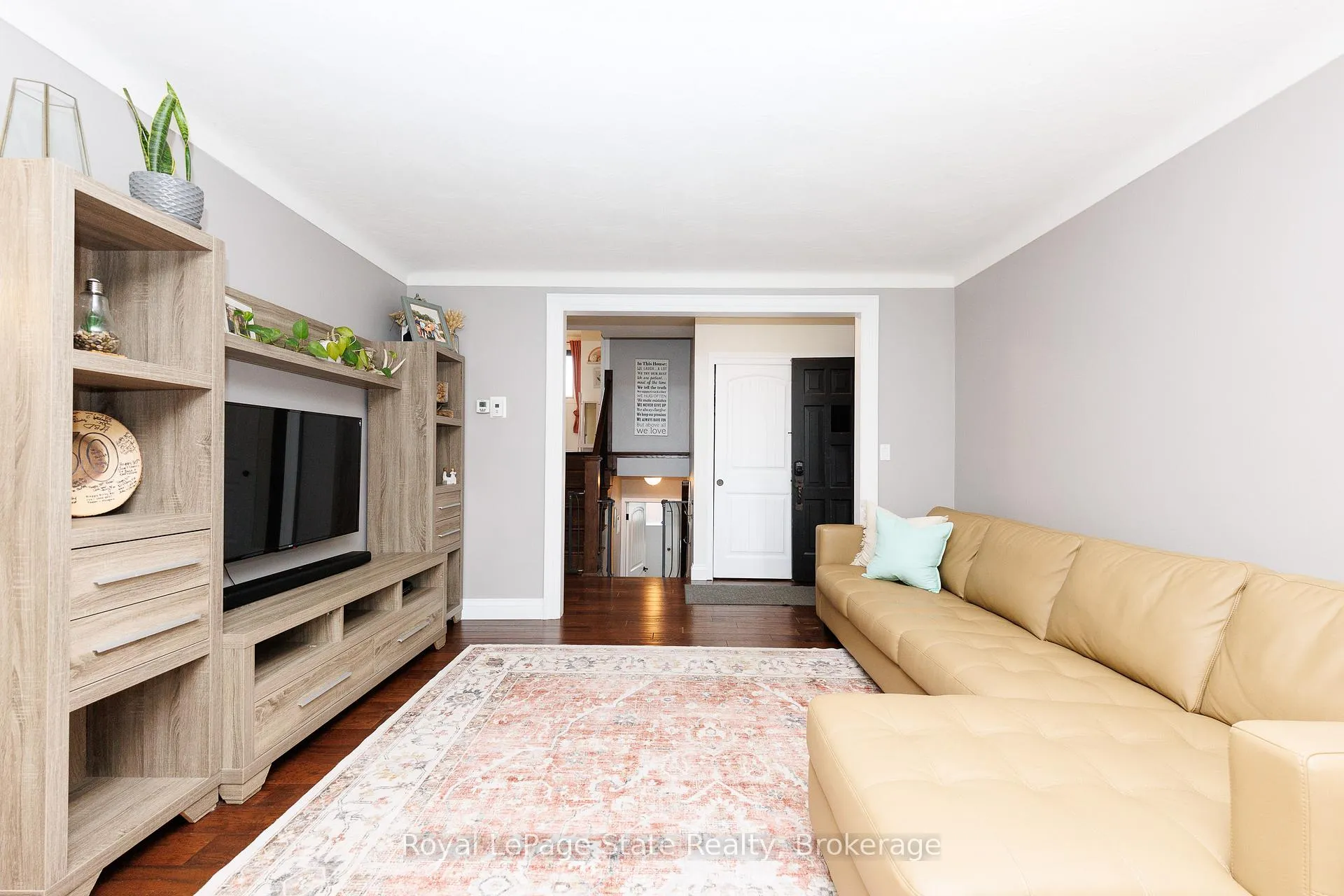 Photo 7 of 5070 Silver Birch Lane, Lincoln, Beamsville — HOMEH