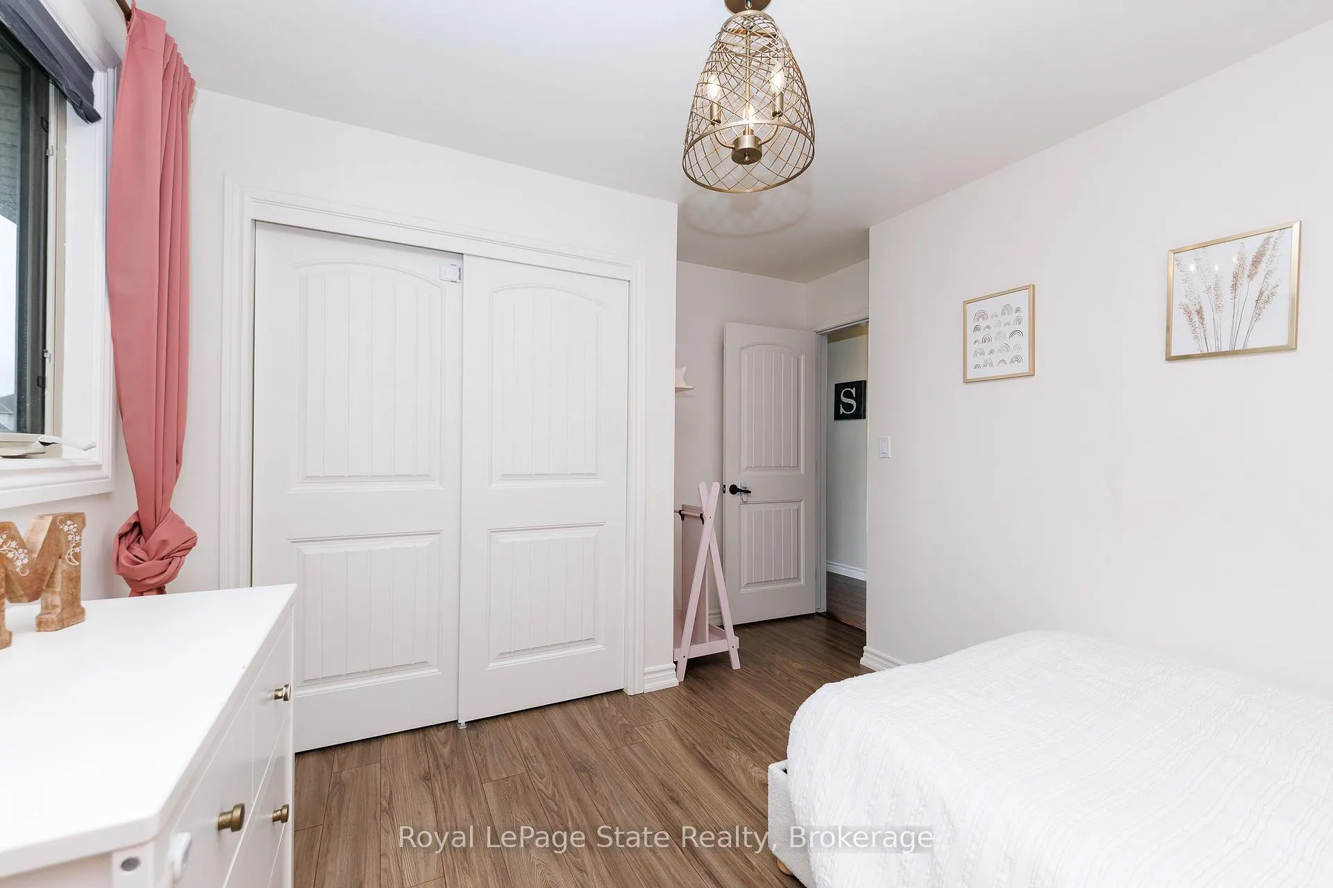 Photo 16 of 5070 Silver Birch Lane, Lincoln, Beamsville — HOMEH