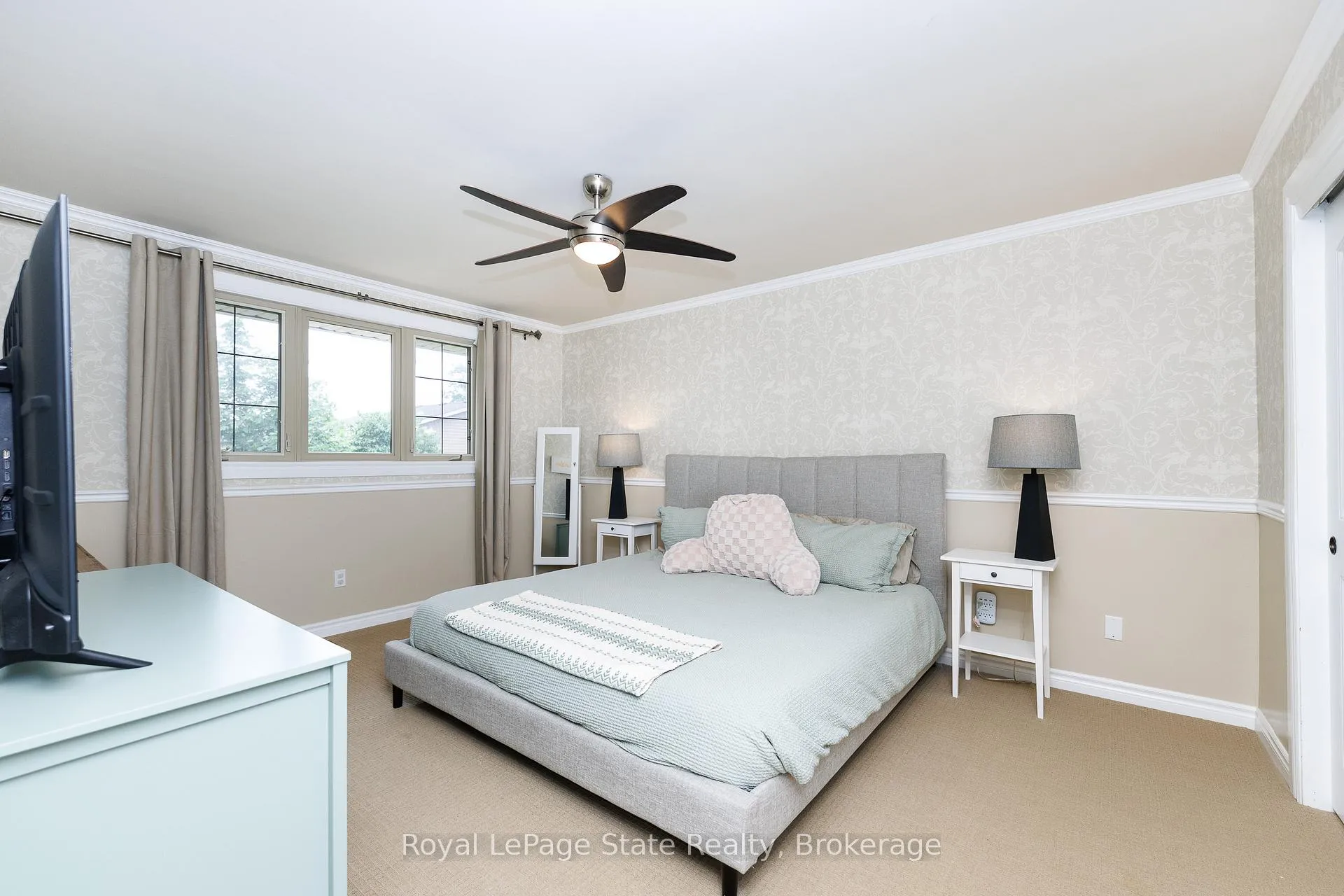 Photo 19 of 5070 Silver Birch Lane, Lincoln, Beamsville — HOMEH