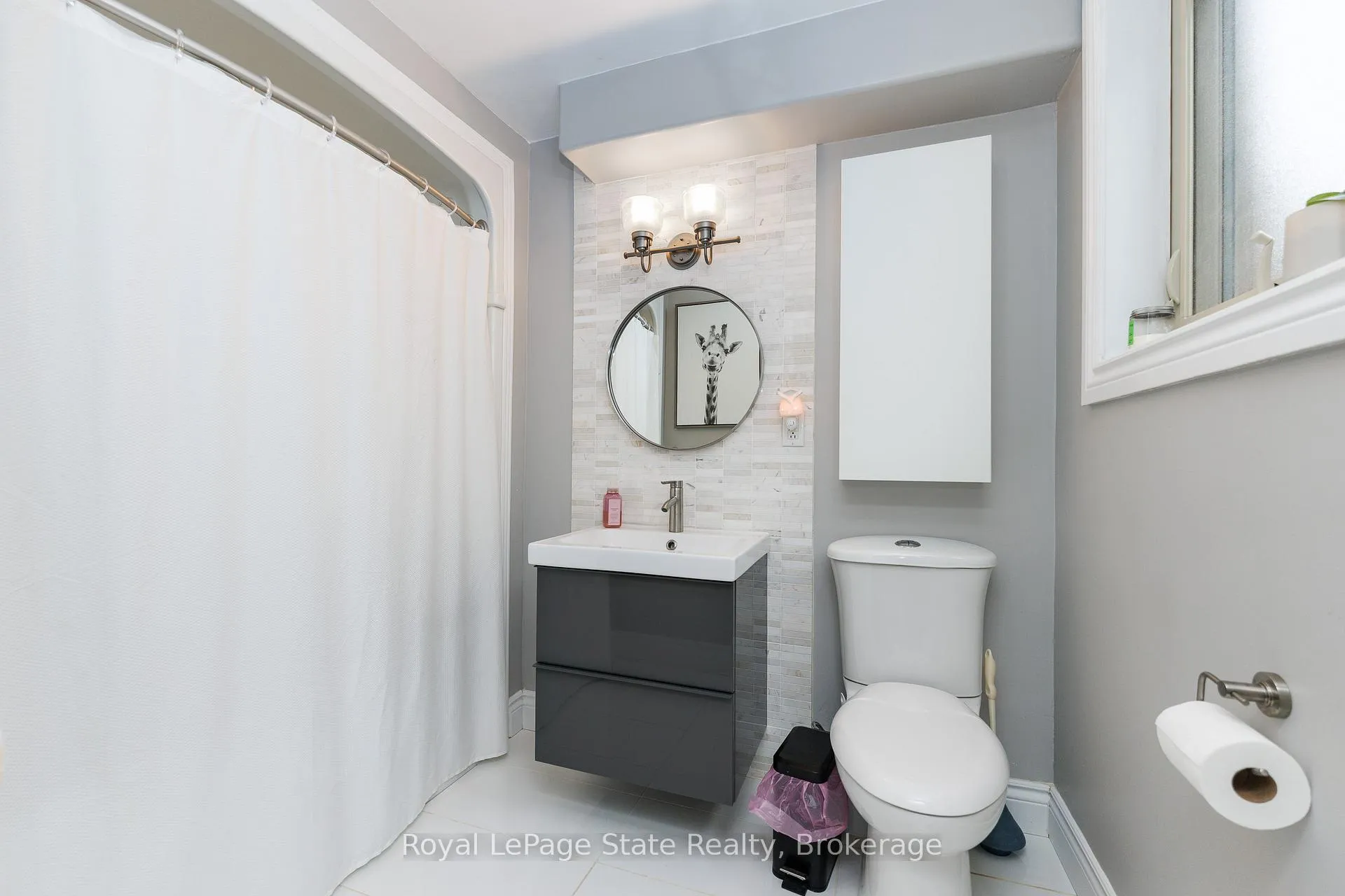Photo 28 of 5070 Silver Birch Lane, Lincoln, Beamsville — HOMEH