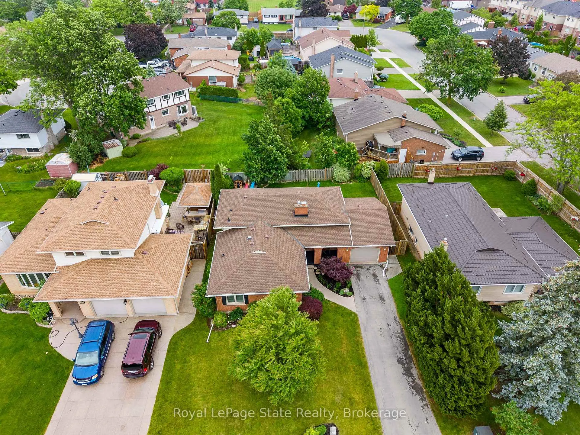 Photo 36 of 5070 Silver Birch Lane, Lincoln, Beamsville — HOMEH