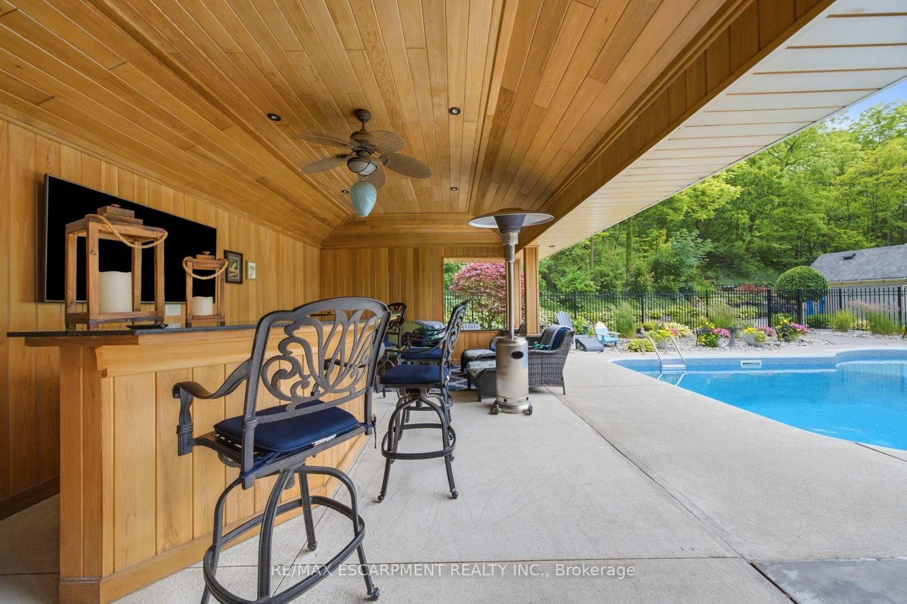 Photo 43 of 44 New Mountain Road, Hamilton, Stoney Creek — HOMEH