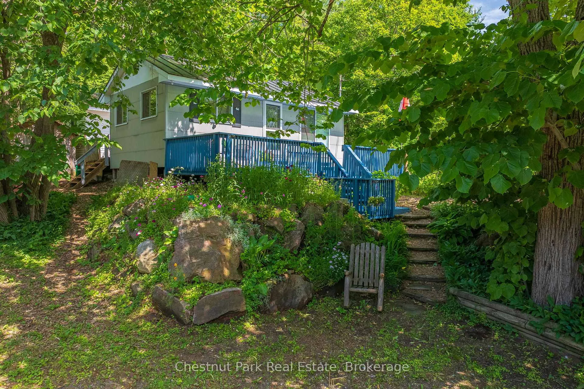 Photo 3 of Unit 2, 1185 North Kahshe Lake Road, Gravenhurst, Morrison — HOMEH