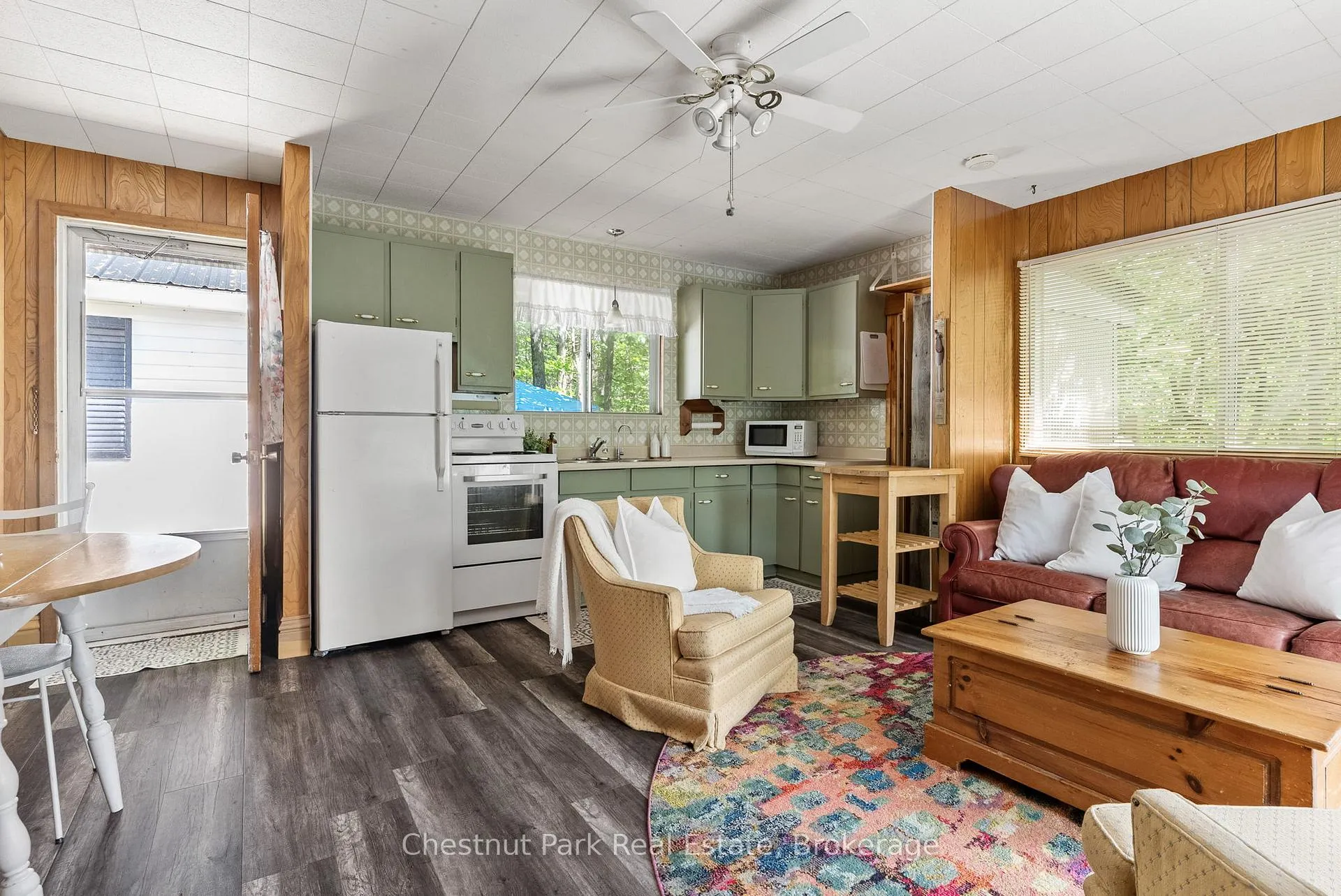 Photo 15 of Unit 2, 1185 North Kahshe Lake Road, Gravenhurst, Morrison — HOMEH