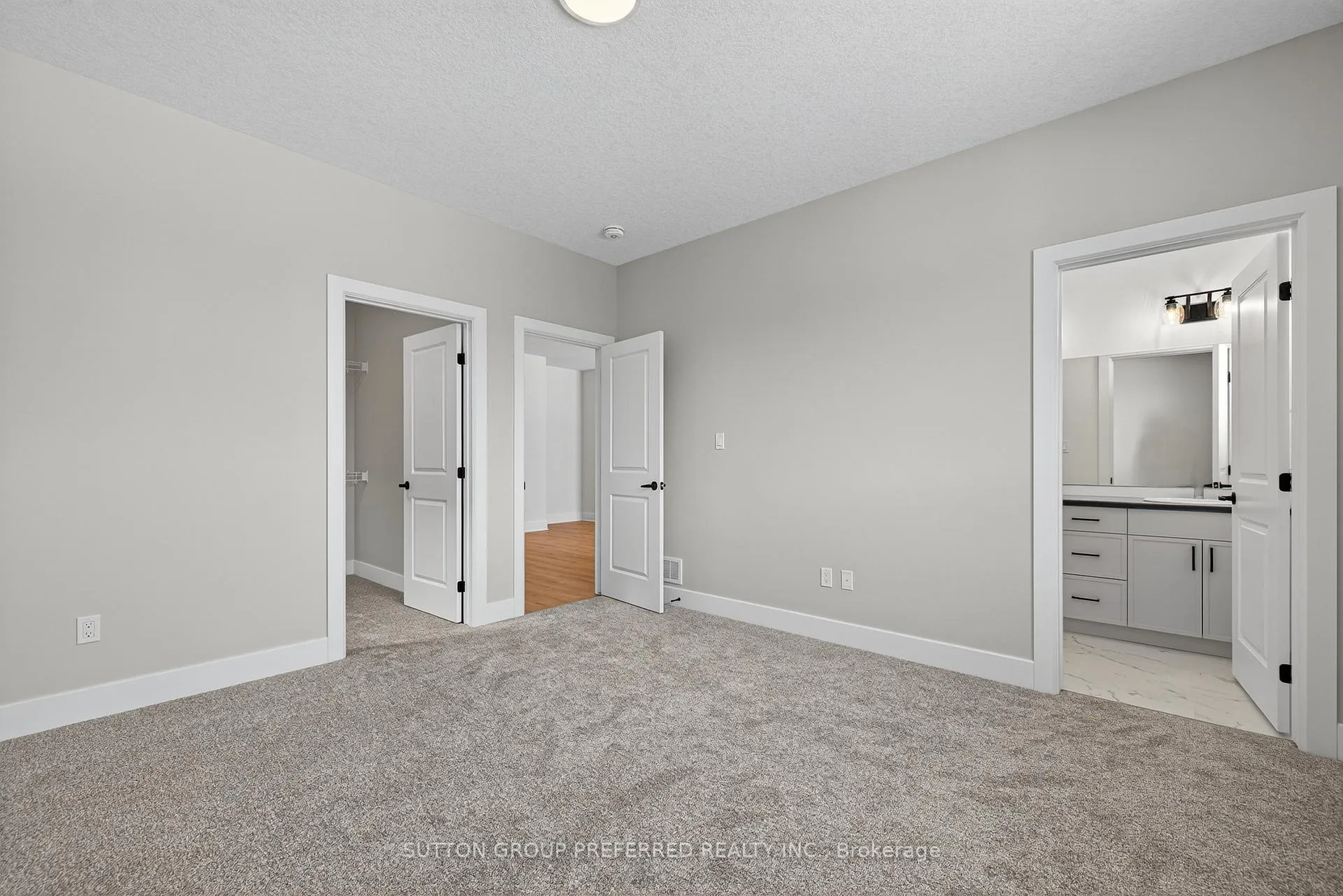 Photo 9 of 45 Ayrshire Avenue, St. Thomas — HOMEH