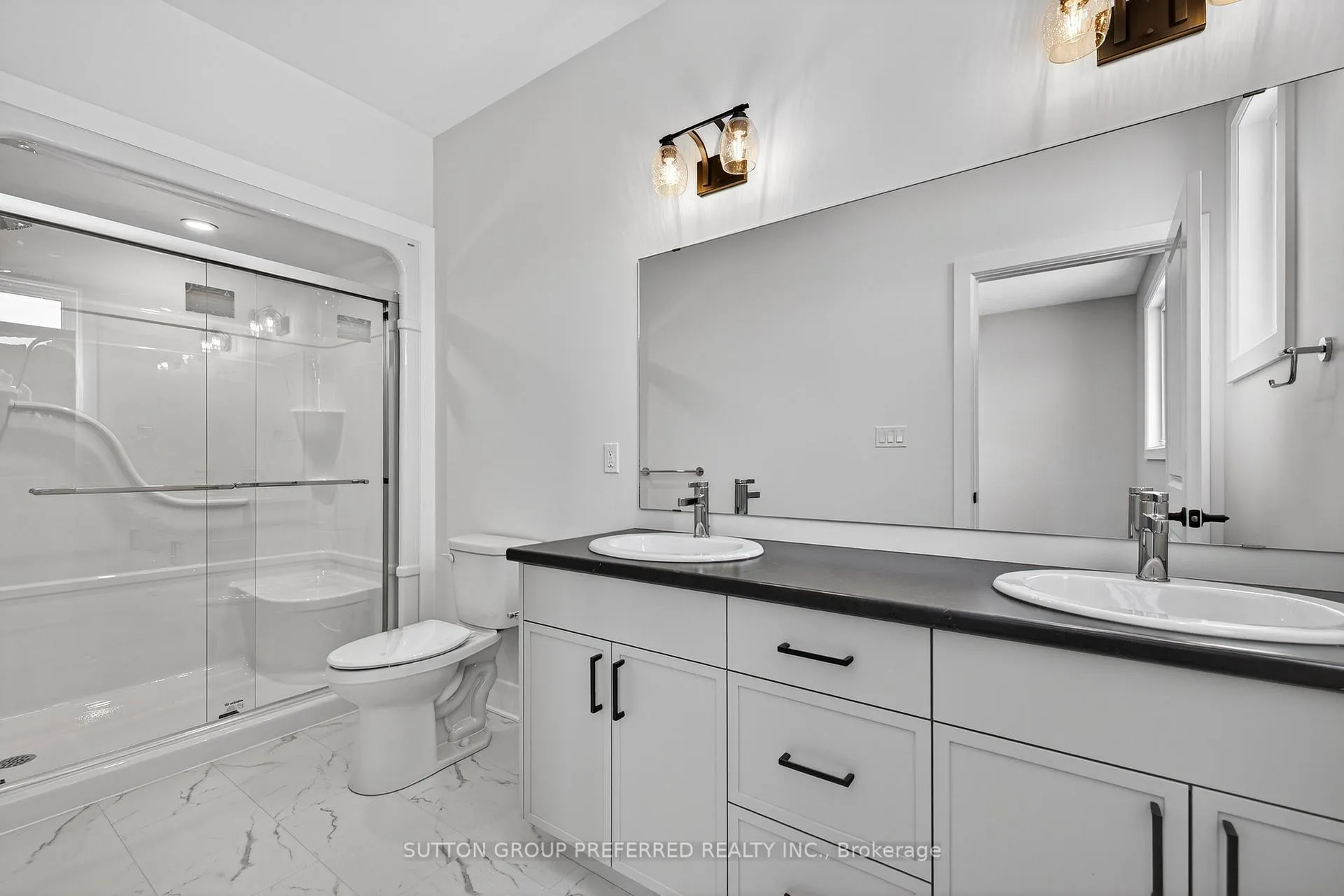 Photo 11 of 45 Ayrshire Avenue, St. Thomas — HOMEH