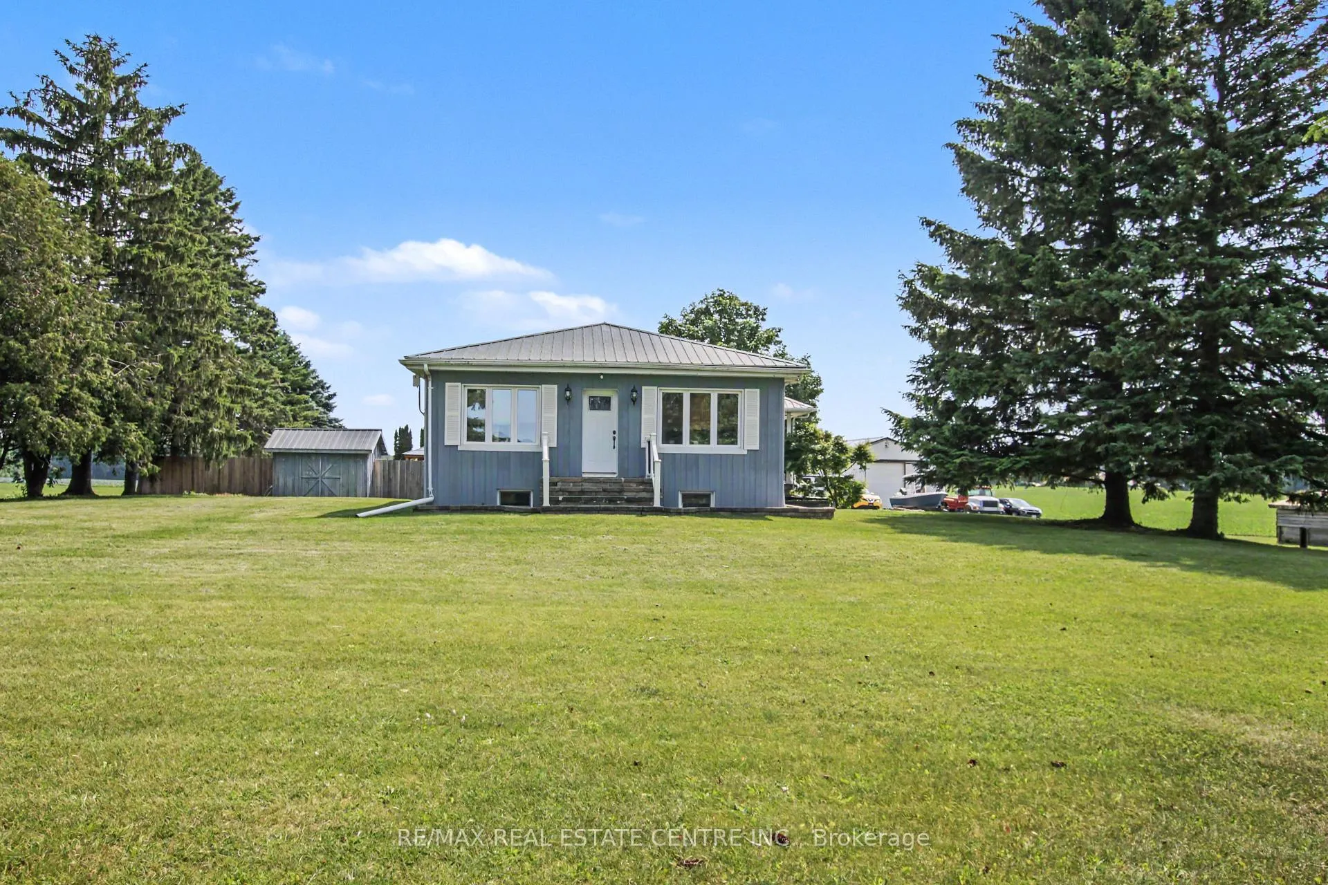 Photo of 238 West Quarter Townline Road