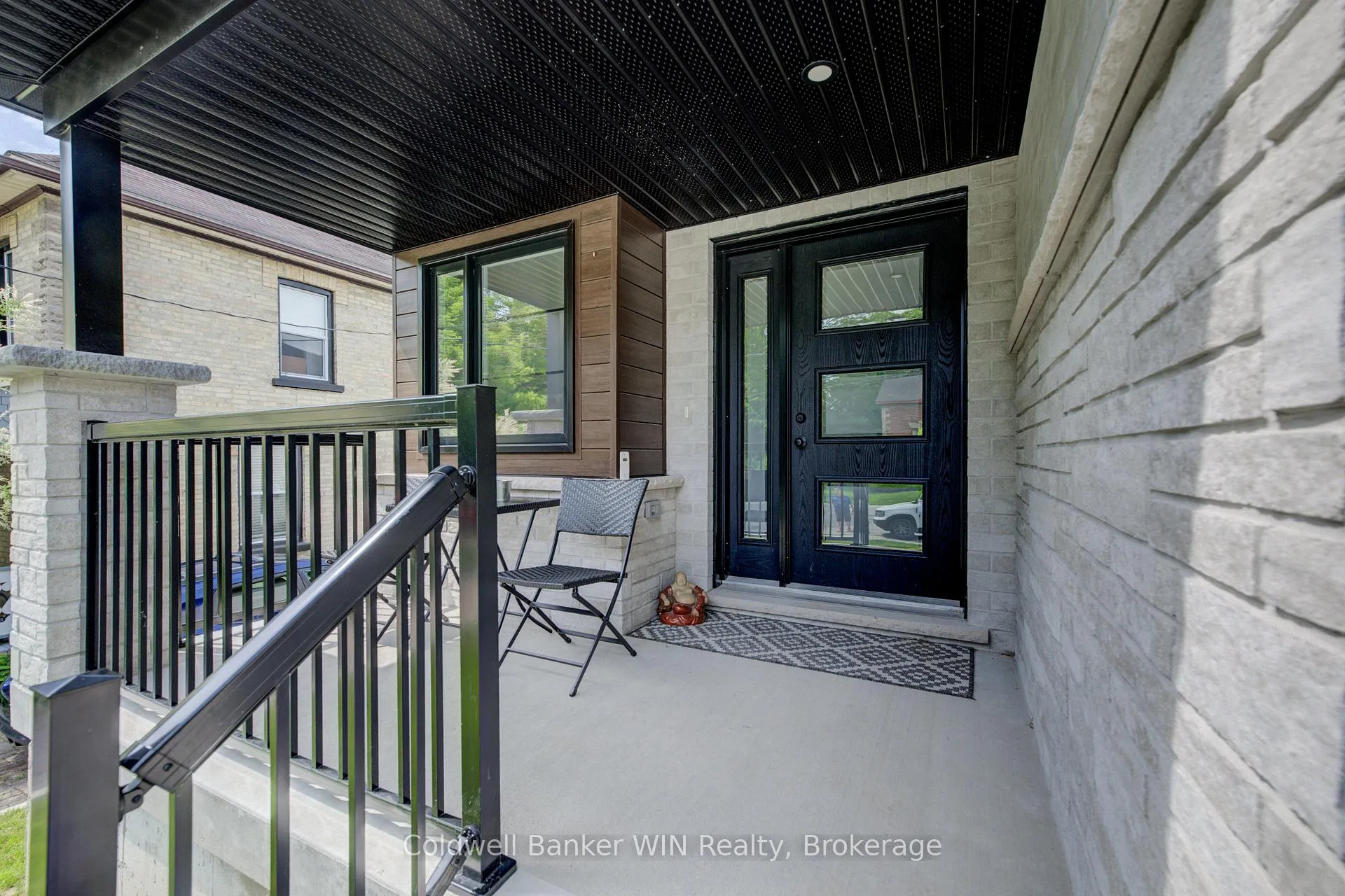 Photo 2 of 247 Fergus Street N, Wellington North, Mount Forest — HOMEH