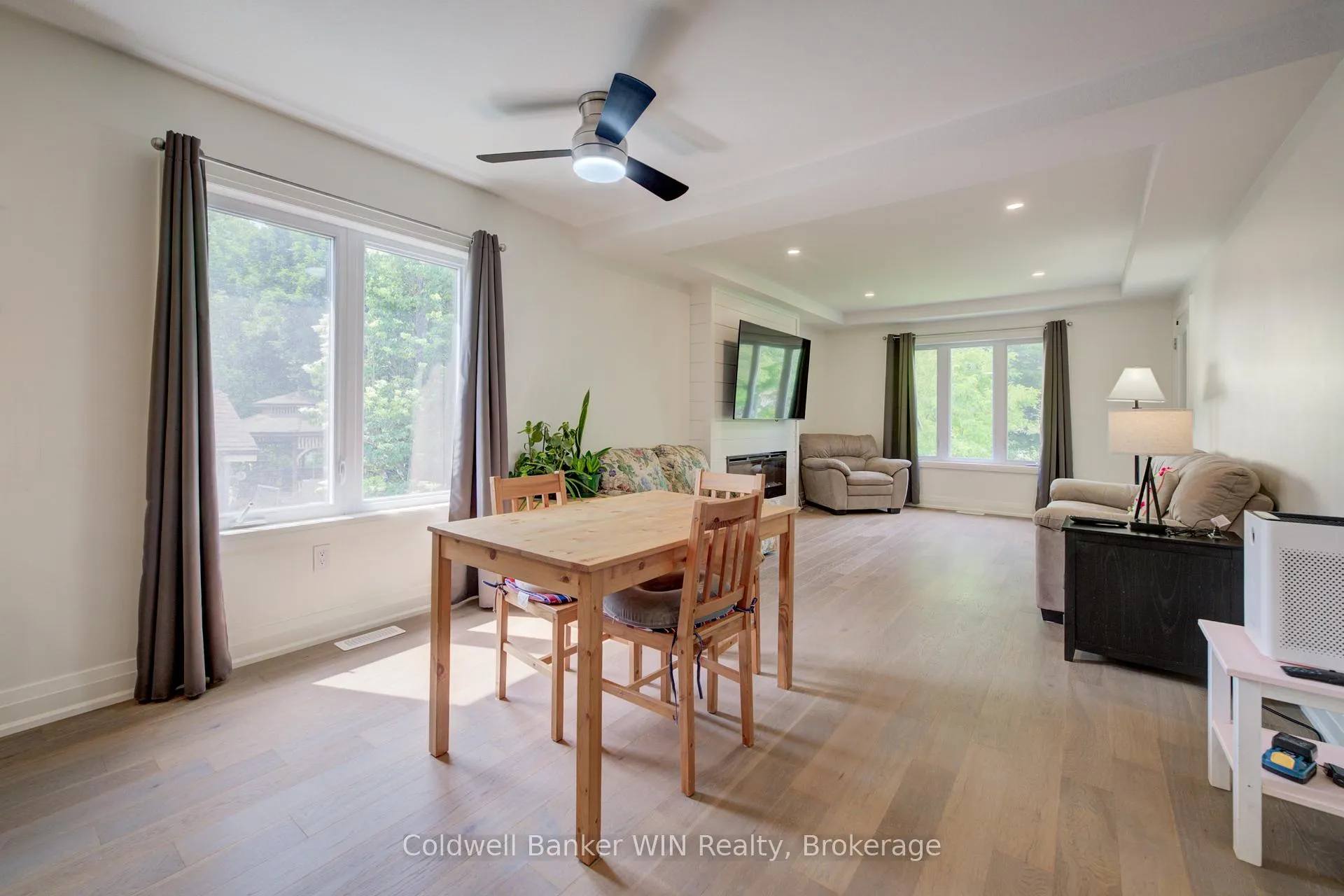 Photo 11 of 247 Fergus Street N, Wellington North, Mount Forest — HOMEH
