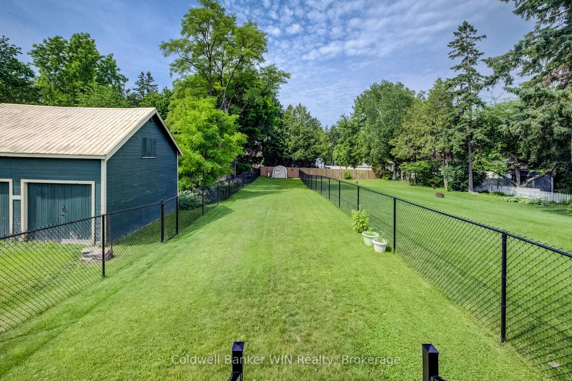 Photo 31 of 247 Fergus Street N, Wellington North, Mount Forest — HOMEH