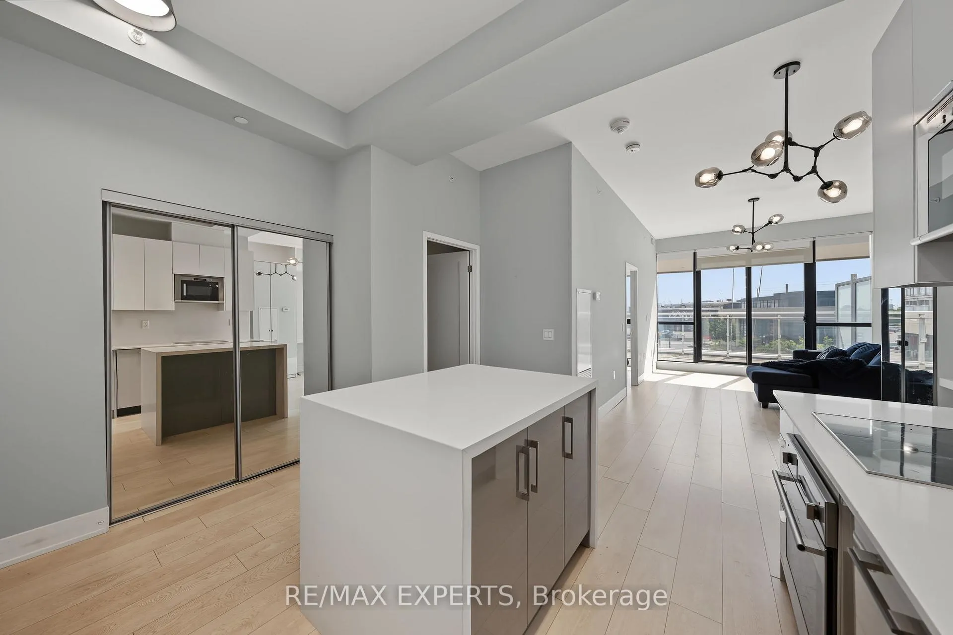 Photo 11 of Unit 201, 2916 Highway 7, Vaughan, Concord — HOMEH