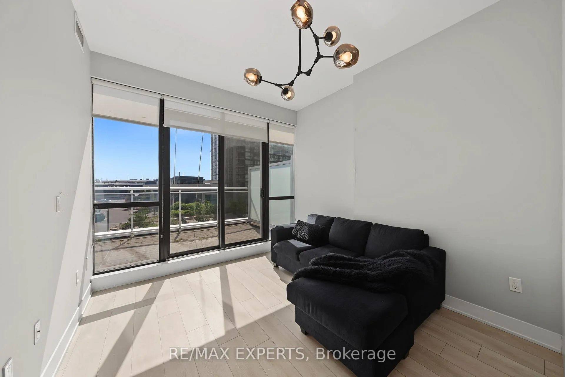 Photo 14 of Unit 201, 2916 Highway 7, Vaughan, Concord — HOMEH