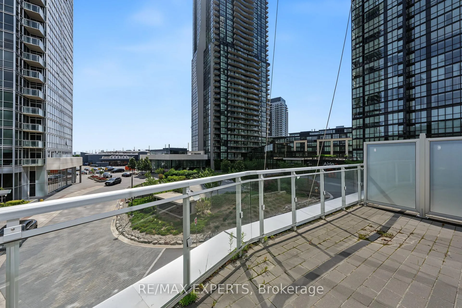 Photo 29 of Unit 201, 2916 Highway 7, Vaughan, Concord — HOMEH